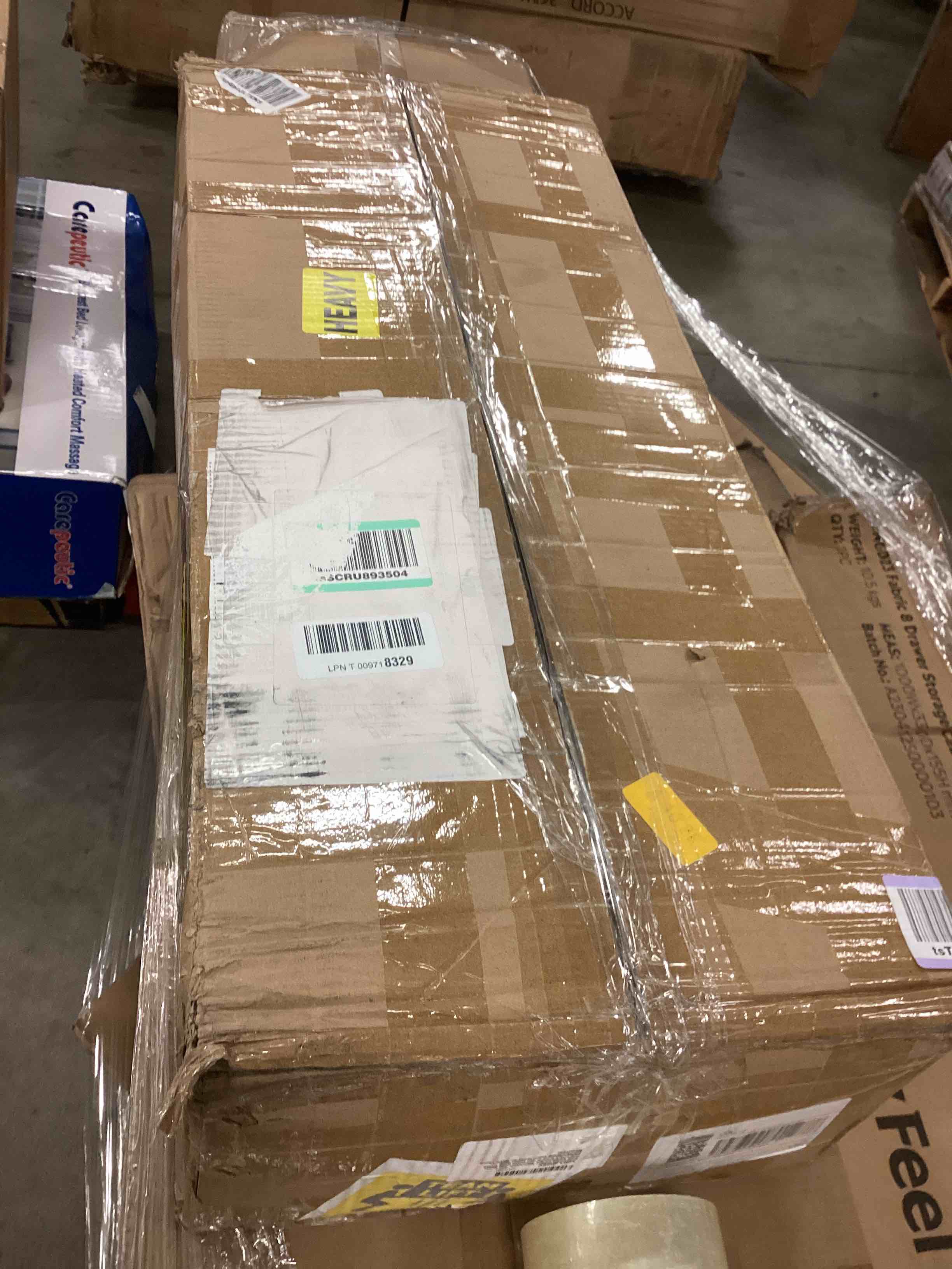 https://s3.amazonaws.com/lotting-images-prod/bidfta/BLU5472800_1700585841430.jpeg