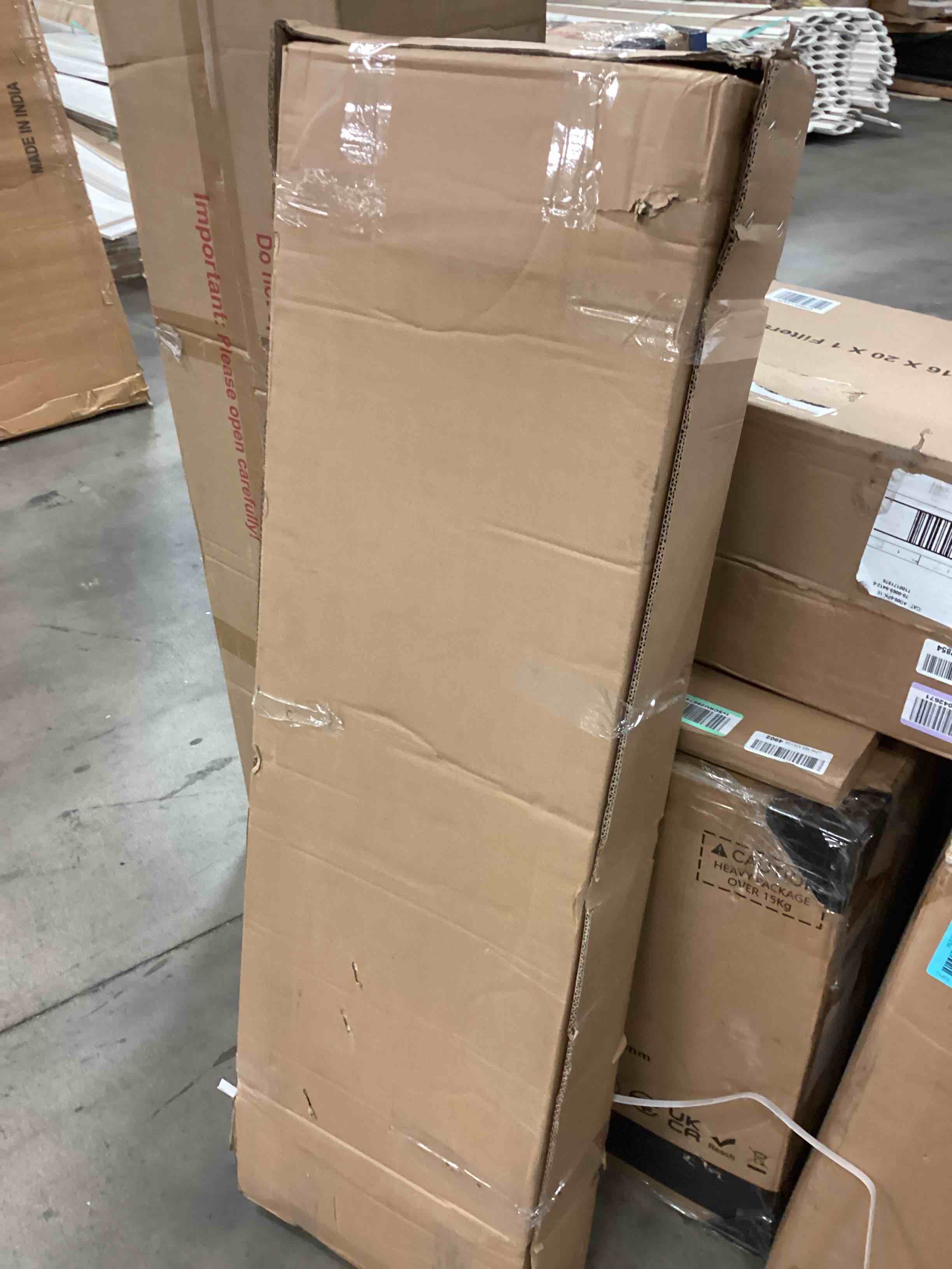 https://s3.amazonaws.com/lotting-images-prod/bidfta/BLU5472806_1700594531008.jpeg