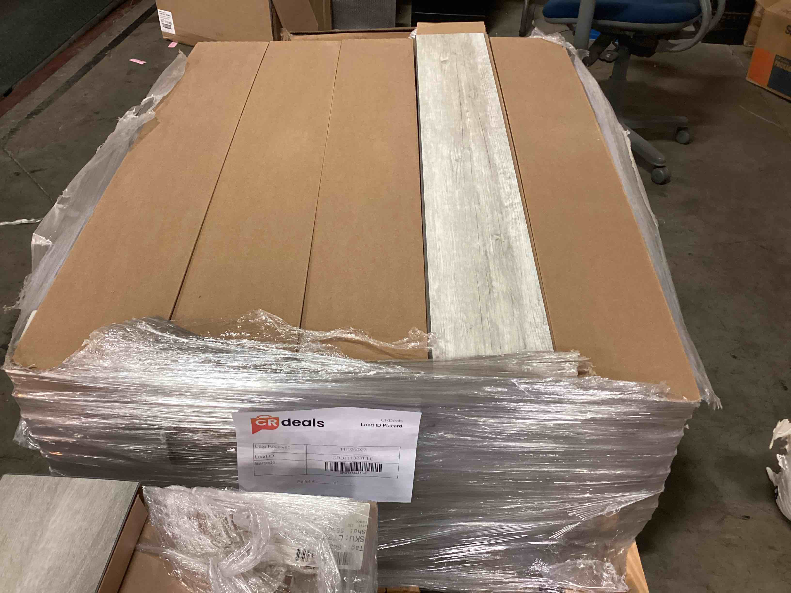 40 boxes of 7.5 x 51.75 vinyl flooring, 1078 ft.² your b.i.d. per square foot.
