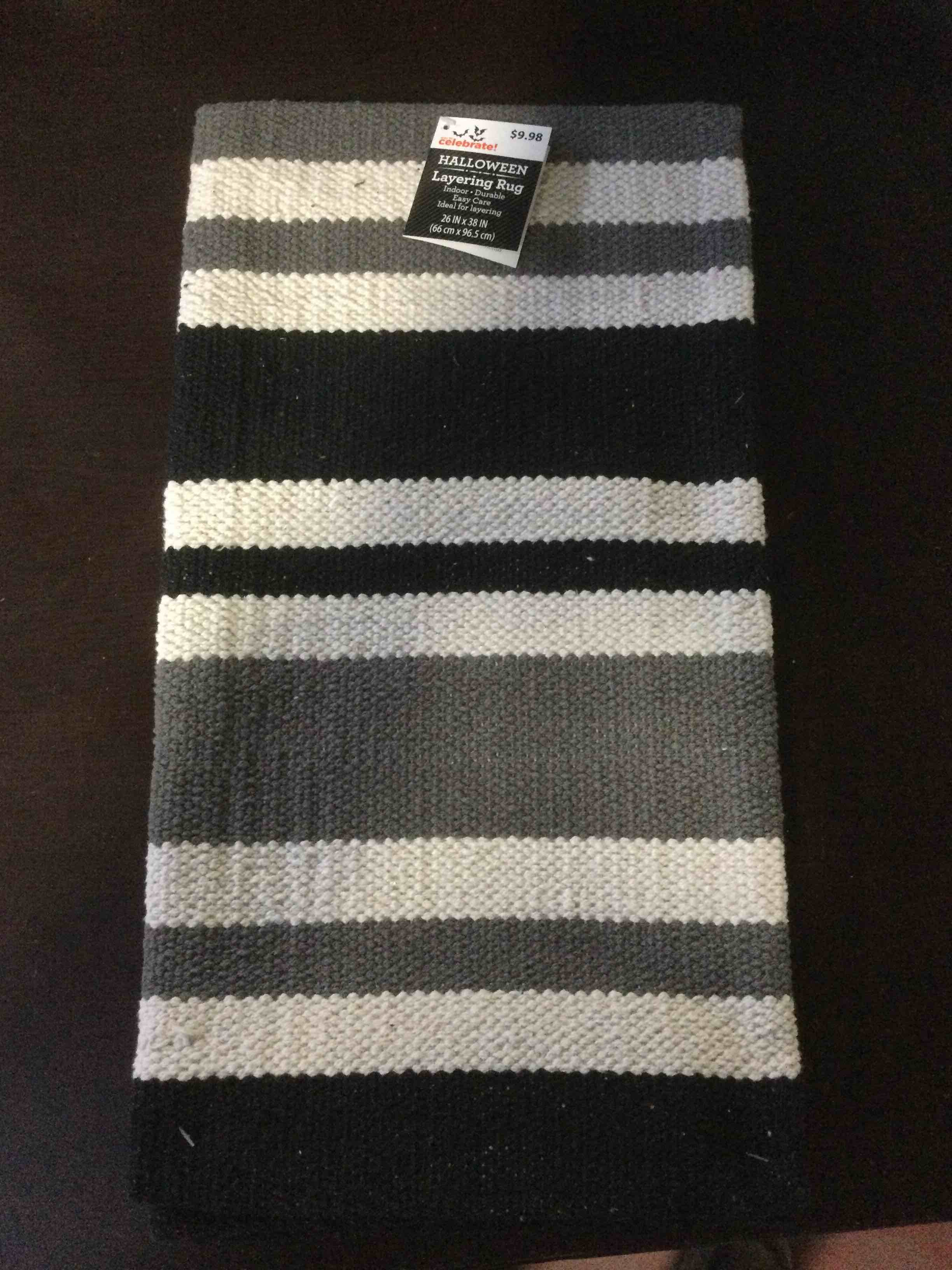 HALLOWEEN LAYERING RUG