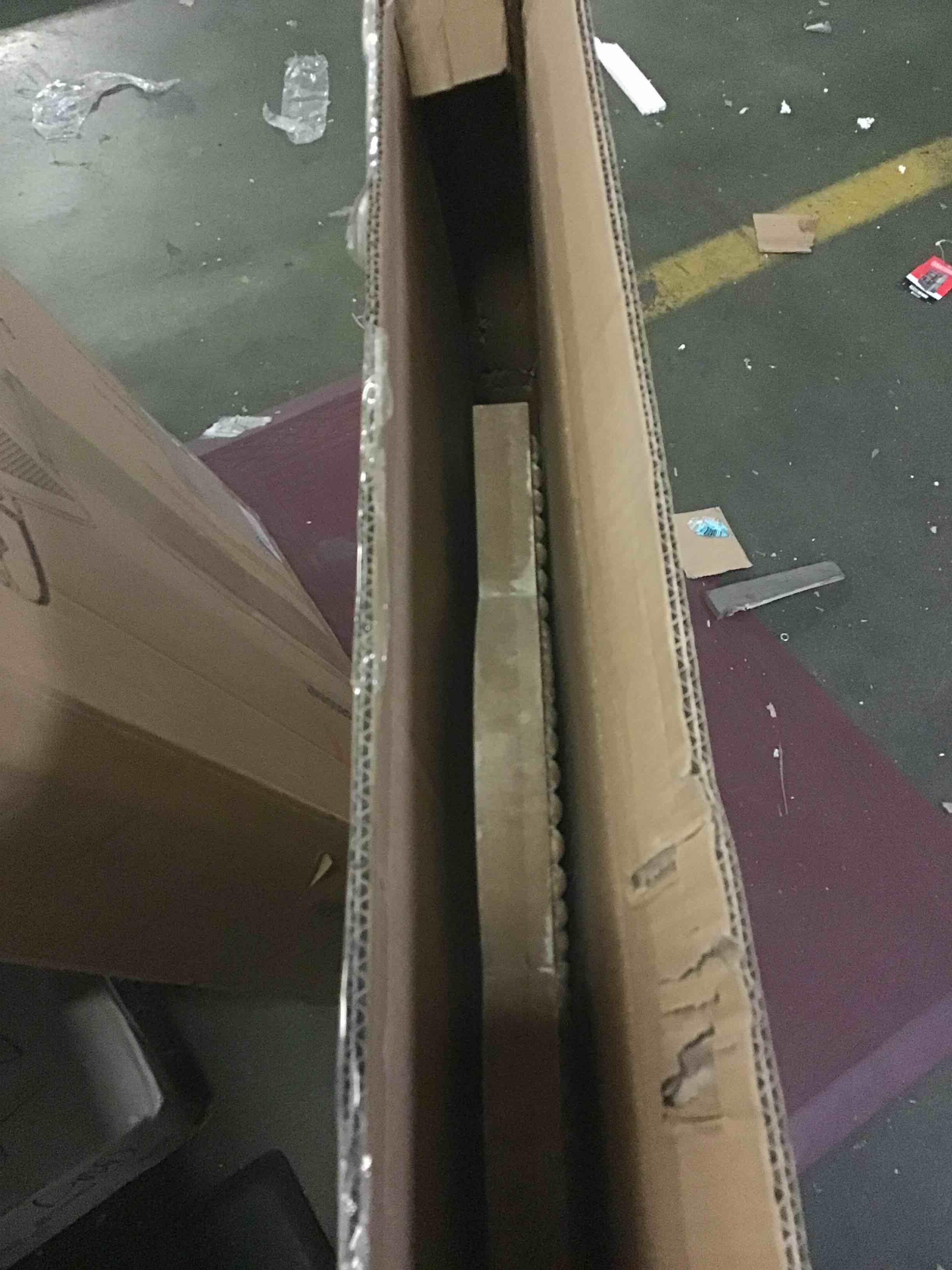 https://s3.amazonaws.com/lotting-images-prod/bidfta/BLU5481575_1700253137427.jpeg