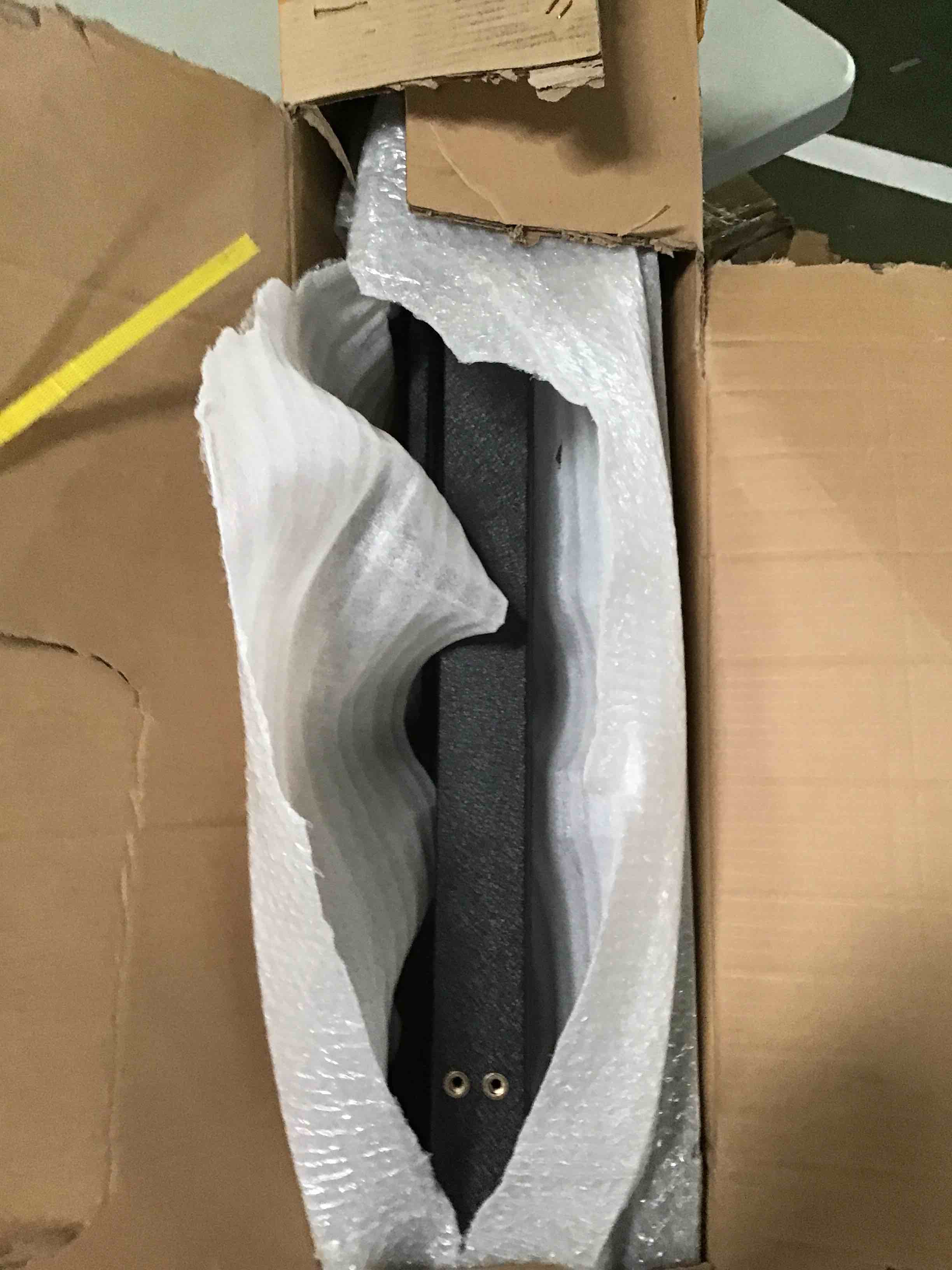 https://s3.amazonaws.com/lotting-images-prod/bidfta/BLU5482081_1700682274858.jpeg