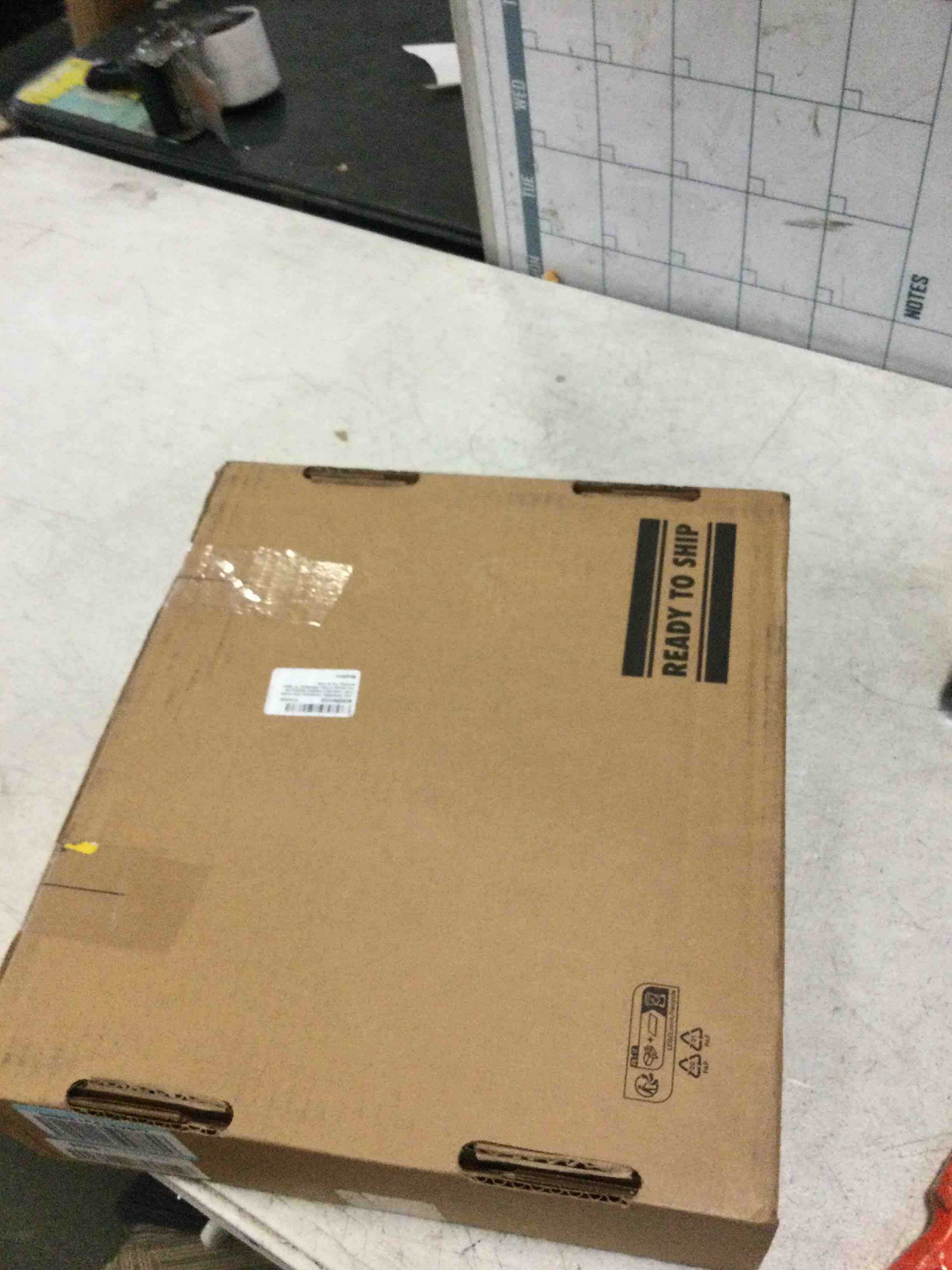 https://s3.amazonaws.com/lotting-images-prod/bidfta/BLU5482725_1701351328969.jpeg