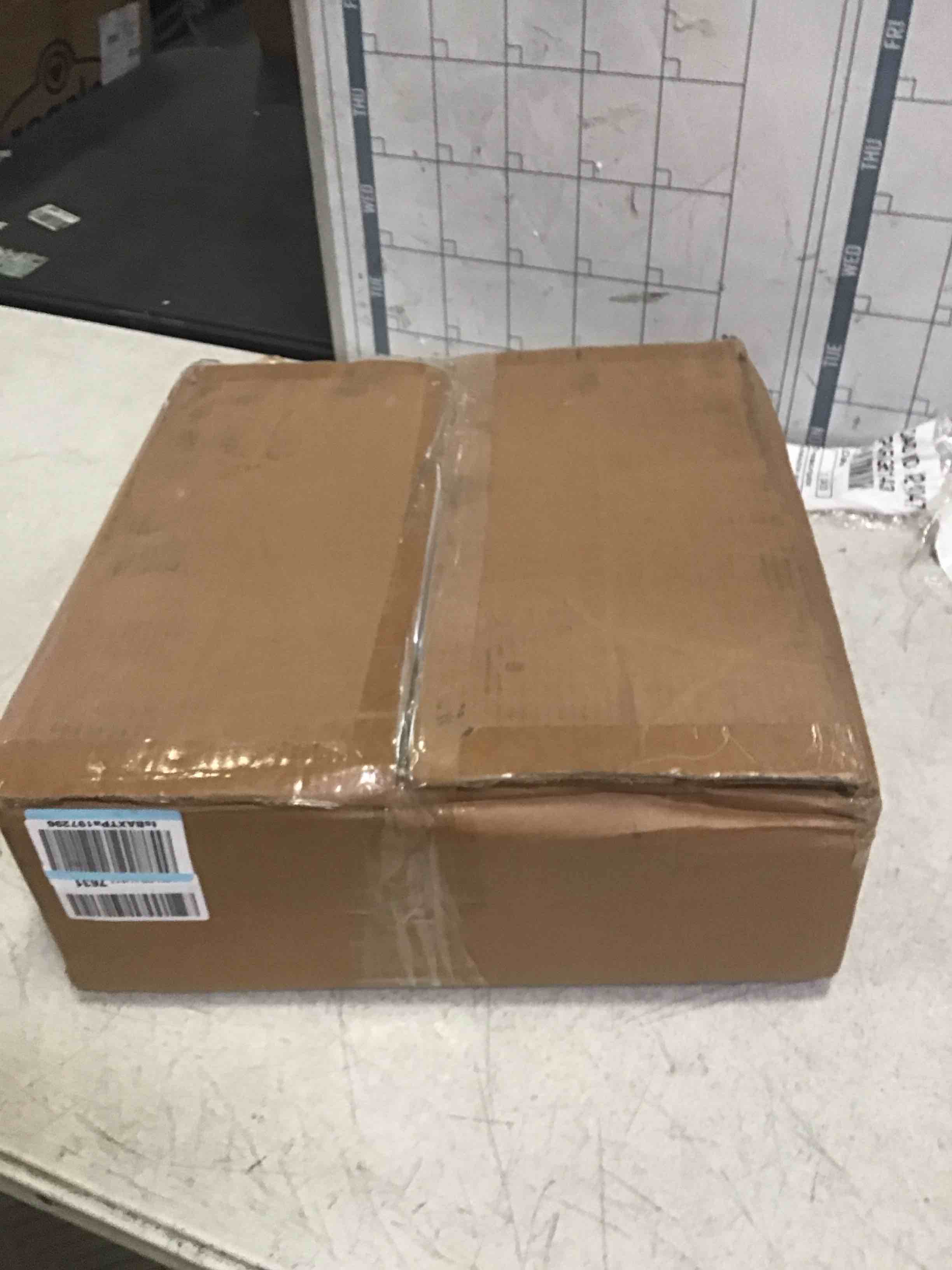 https://s3.amazonaws.com/lotting-images-prod/bidfta/BLU5482840_1701369120746.jpeg