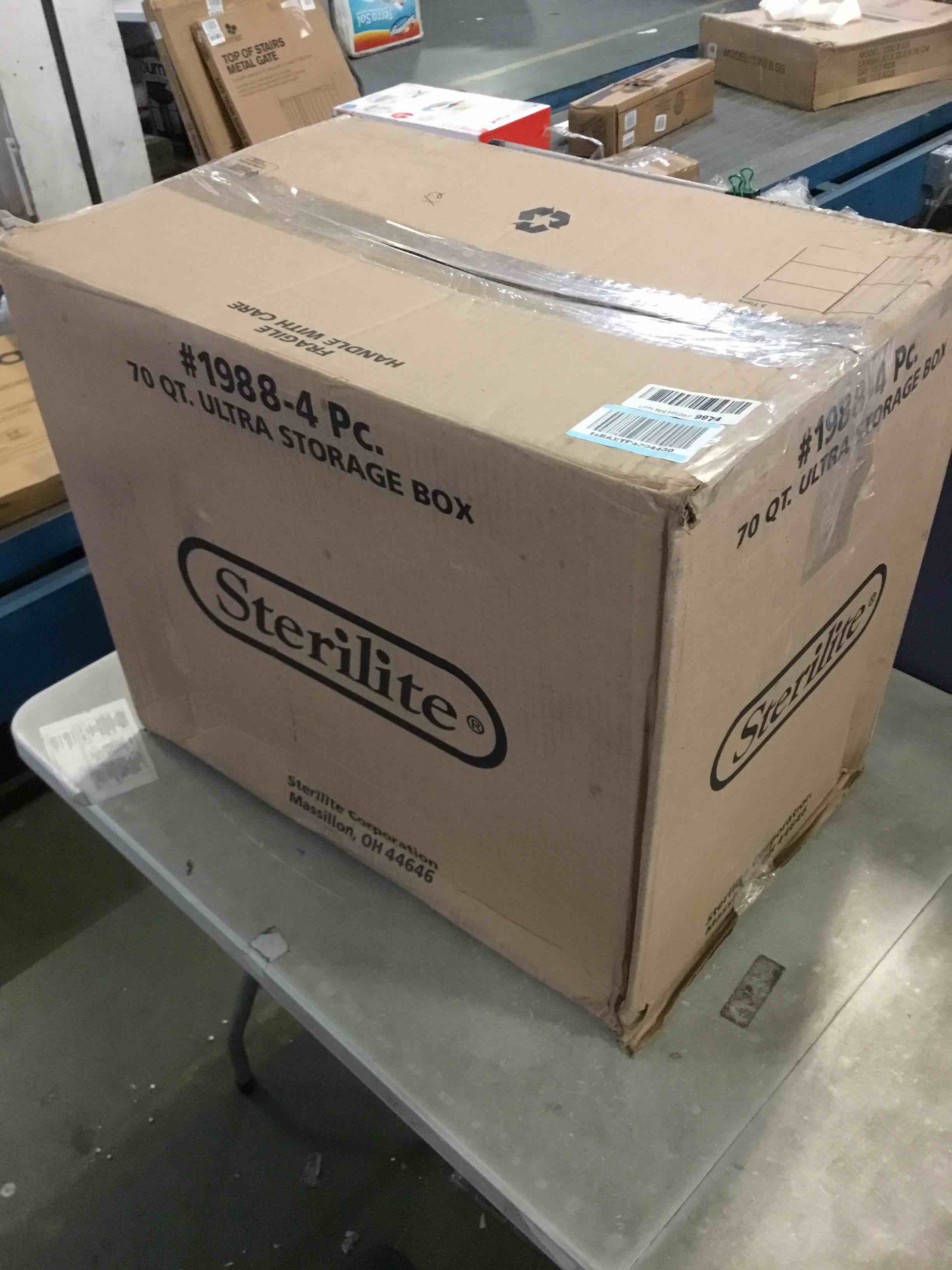 https://s3.amazonaws.com/lotting-images-prod/bidfta/BLU5483733_1701105297665.jpeg