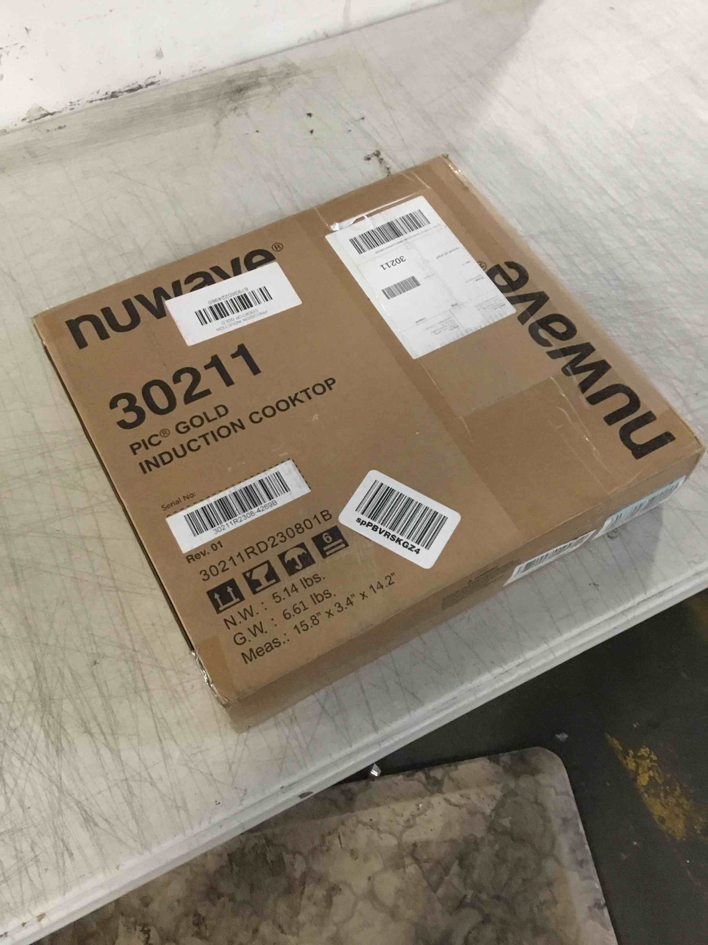 https://s3.amazonaws.com/lotting-images-prod/bidfta/BLU5484219_1701352101534.jpeg
