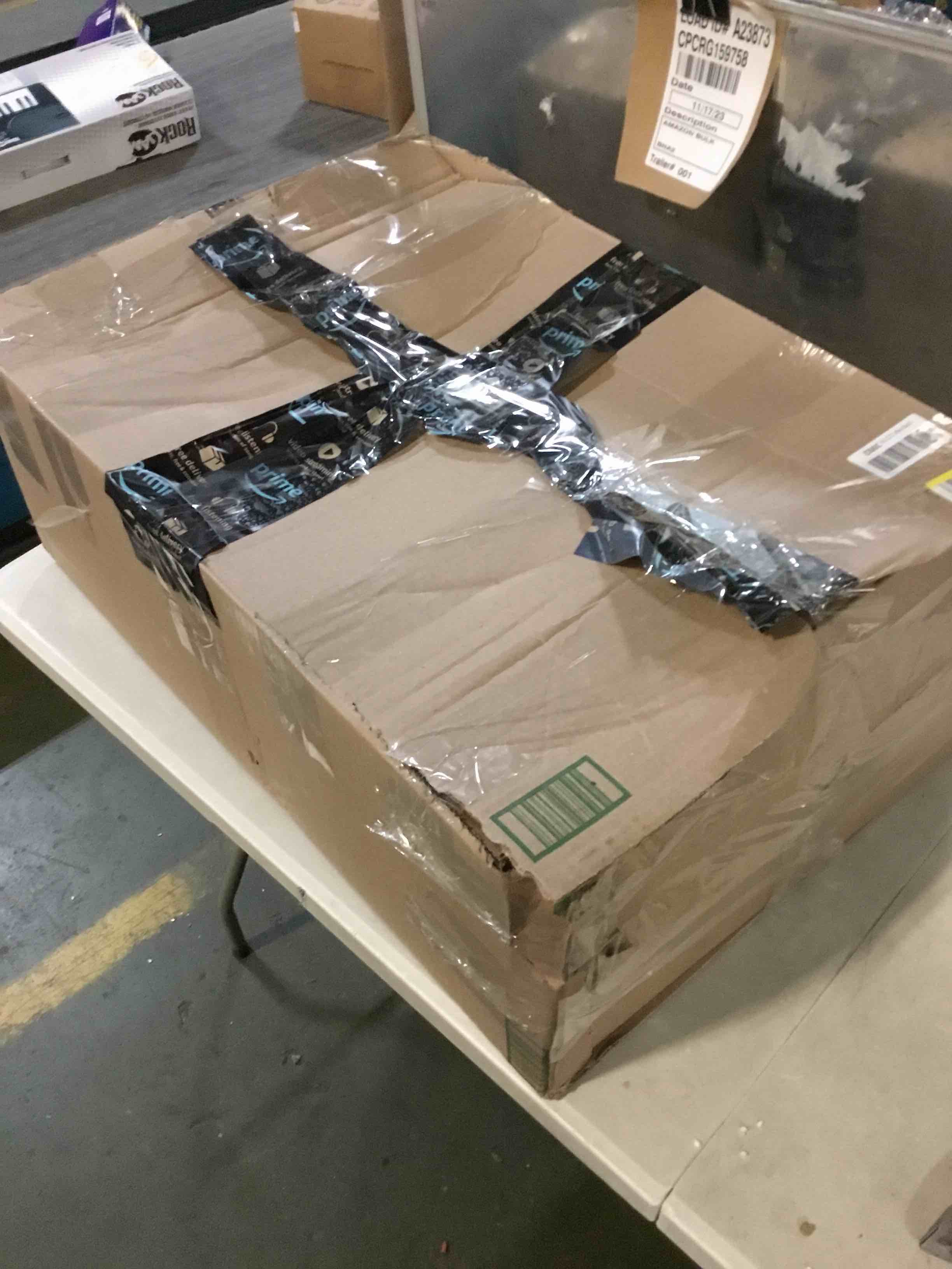 https://s3.amazonaws.com/lotting-images-prod/bidfta/BLU5484434_1701440335959.jpeg