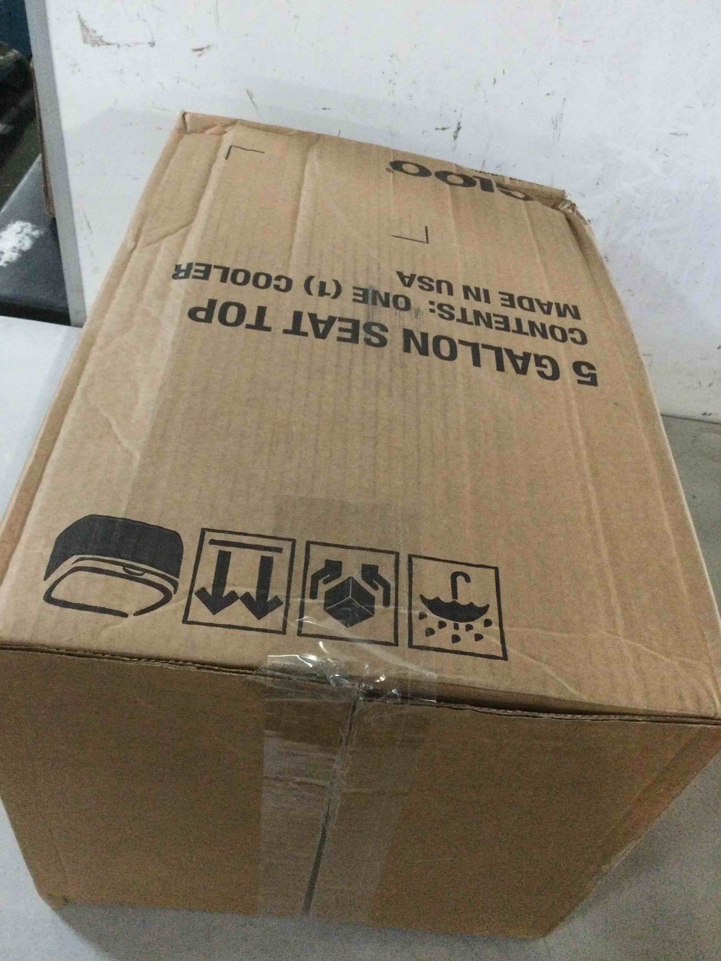 https://s3.amazonaws.com/lotting-images-prod/bidfta/BLU5484816_1700684451554.jpeg