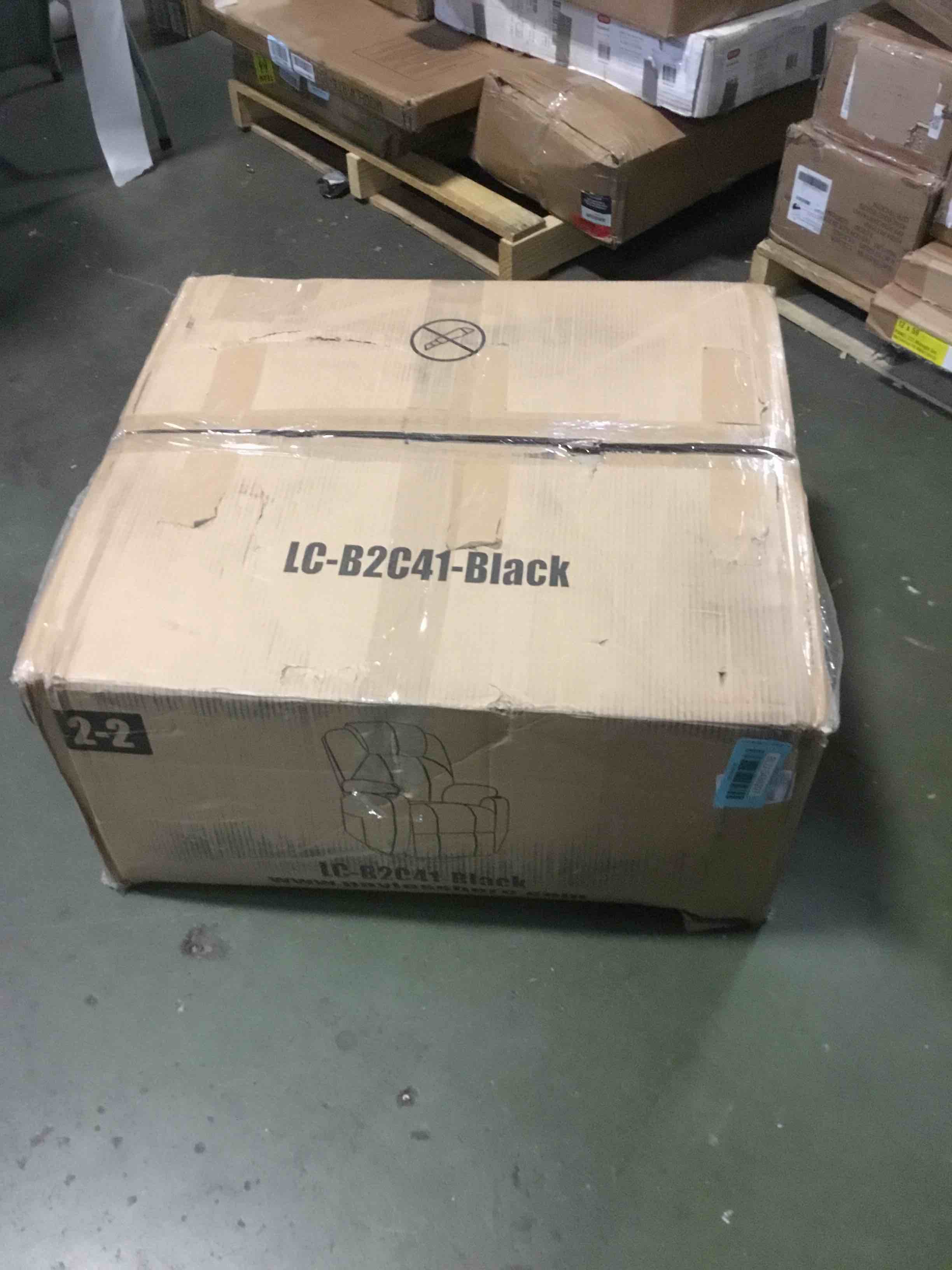 https://s3.amazonaws.com/lotting-images-prod/bidfta/BLU5486297_1700574896125.jpeg