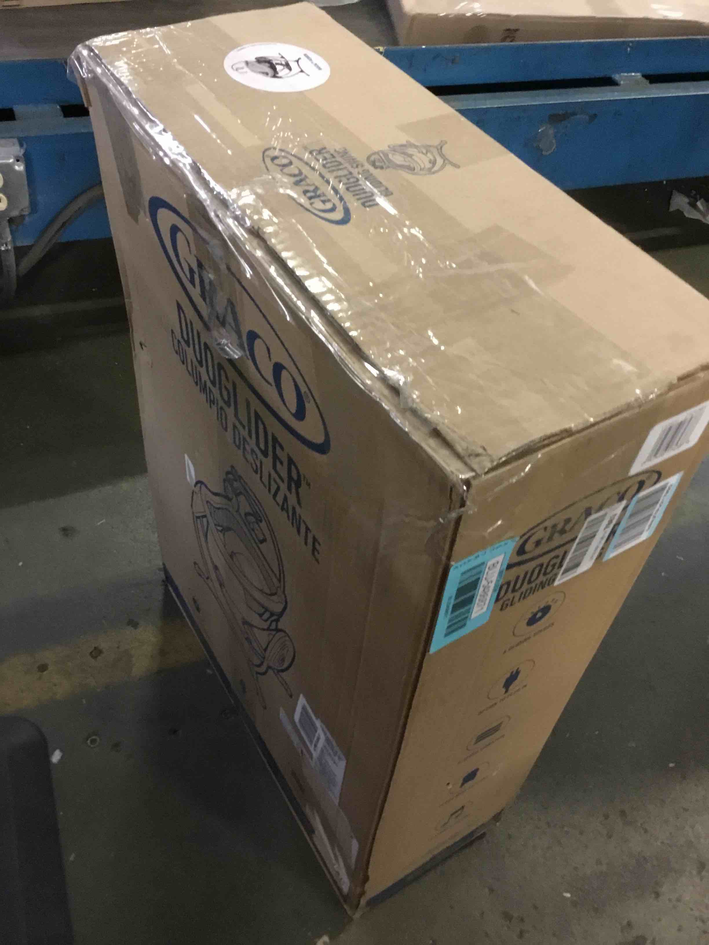 https://s3.amazonaws.com/lotting-images-prod/bidfta/BLU5486871_1700857956325.jpeg