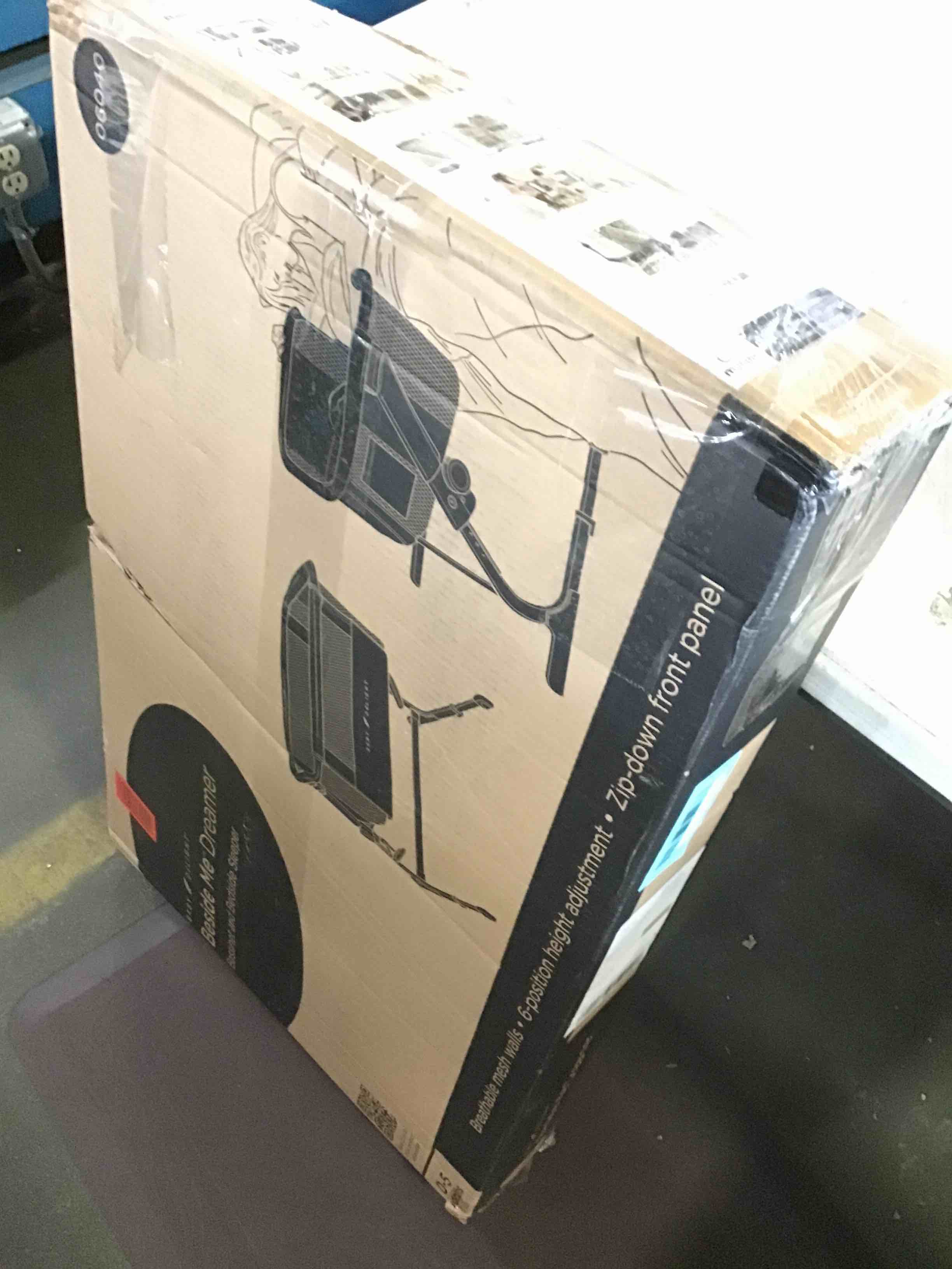 https://s3.amazonaws.com/lotting-images-prod/bidfta/BLU5487481_1700056026812.jpeg