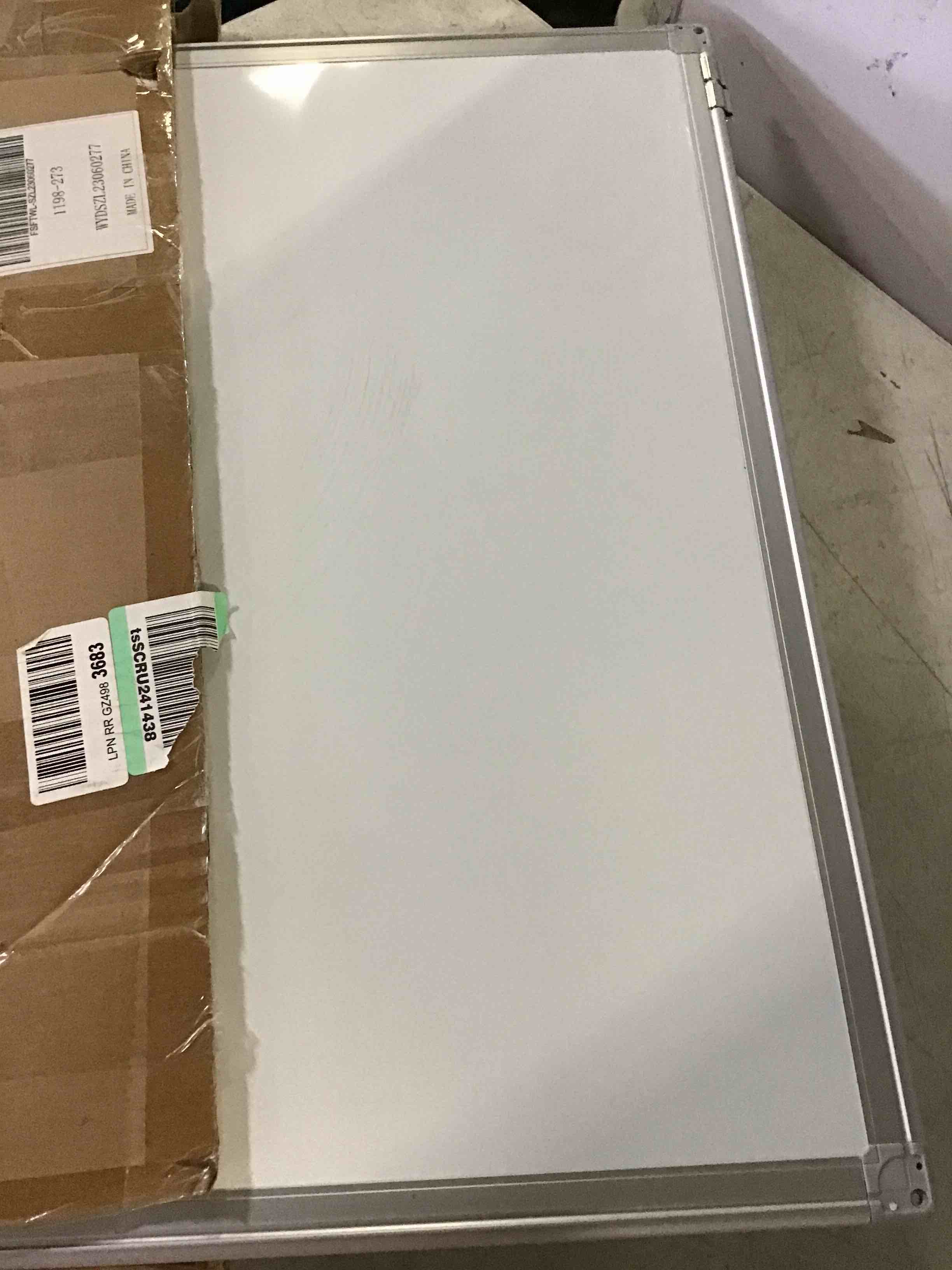 https://s3.amazonaws.com/lotting-images-prod/bidfta/BLU5487557_1700066855036.jpeg