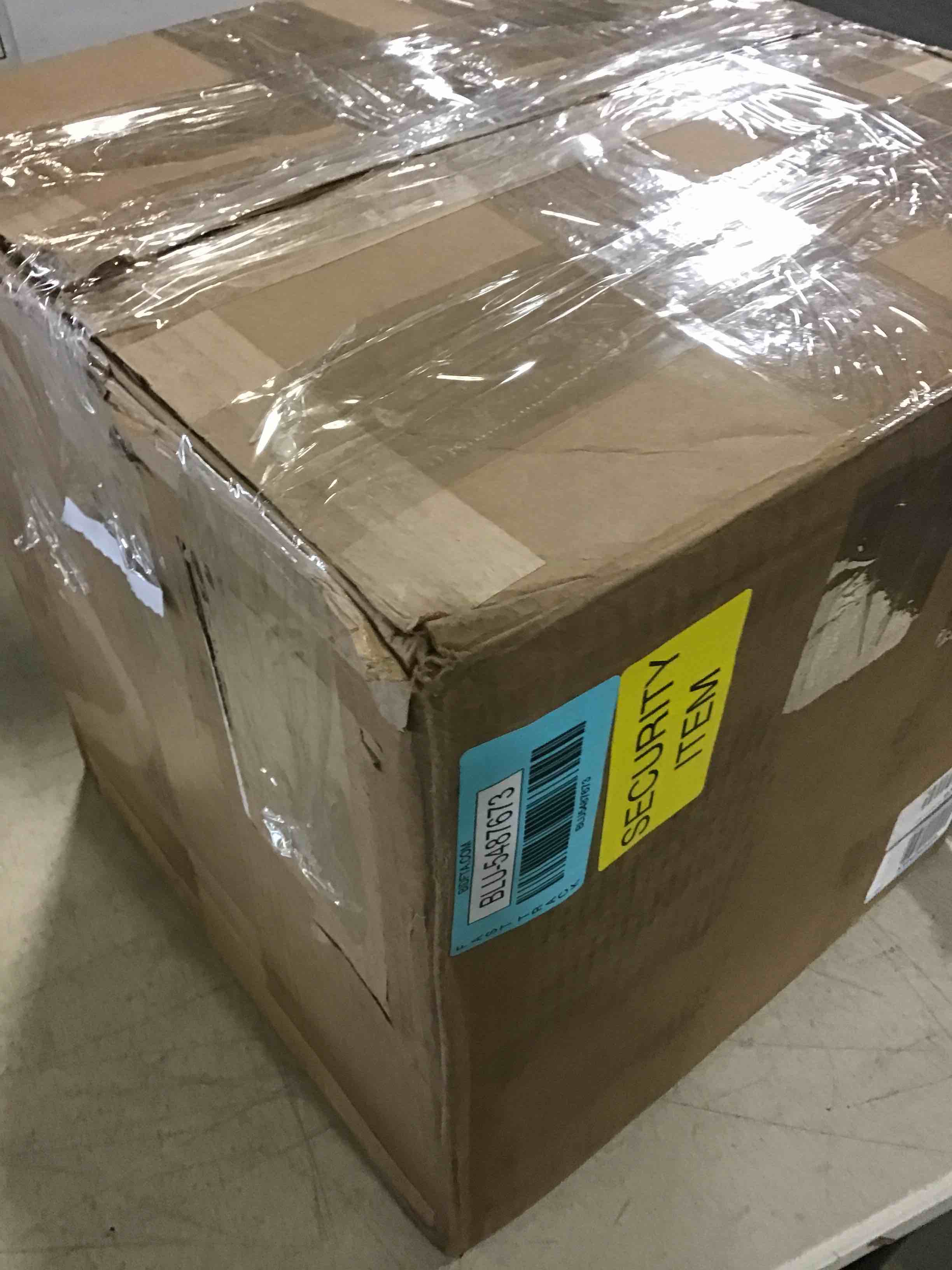 https://s3.amazonaws.com/lotting-images-prod/bidfta/BLU5487673_1700140744933.jpeg