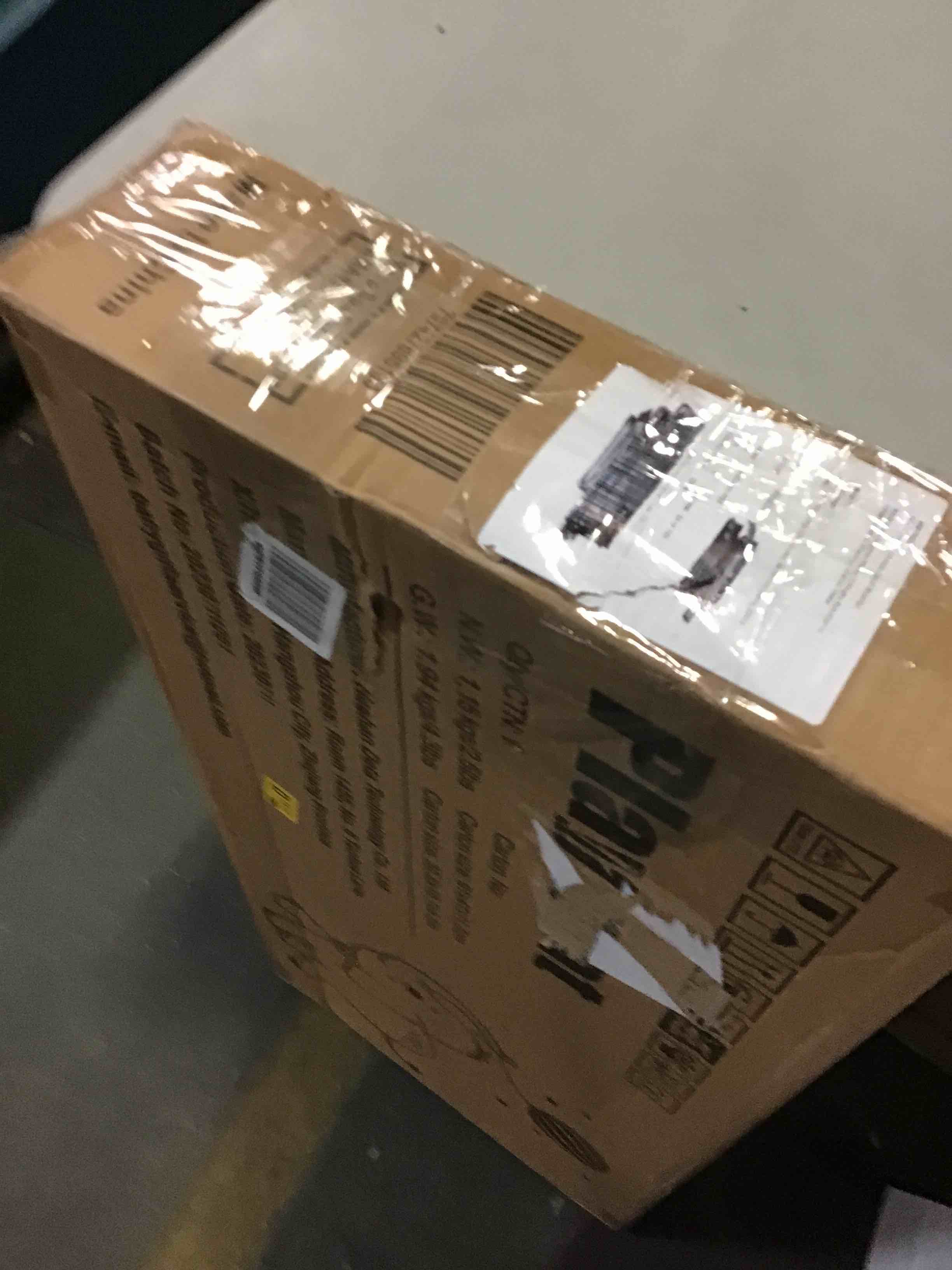 https://s3.amazonaws.com/lotting-images-prod/bidfta/BLU5488446_1700596768644.jpeg