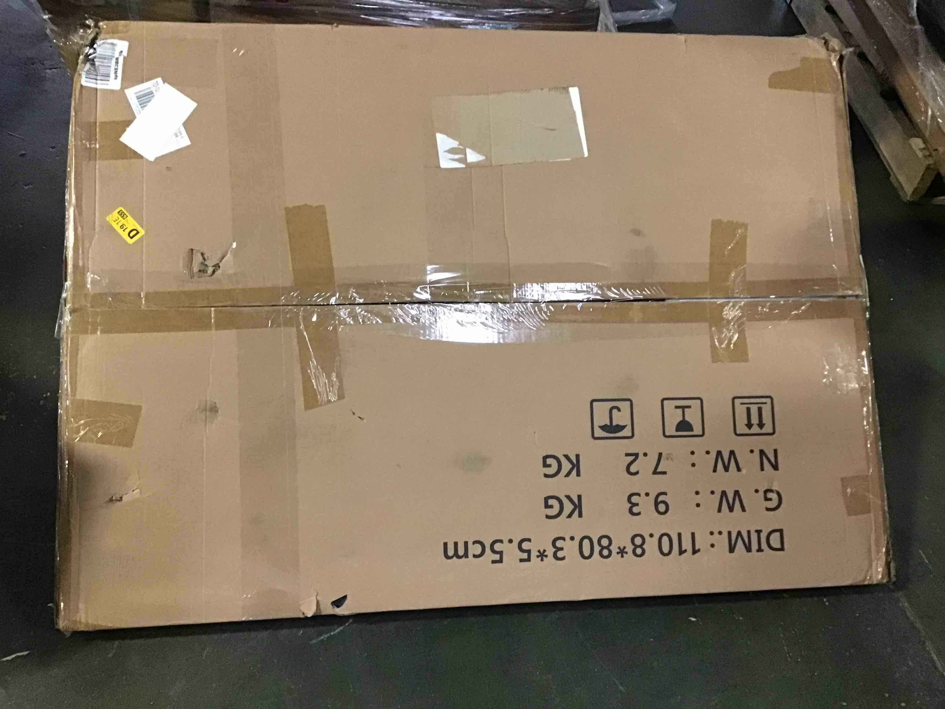 https://s3.amazonaws.com/lotting-images-prod/bidfta/BLU5490566_1700504485918.jpeg