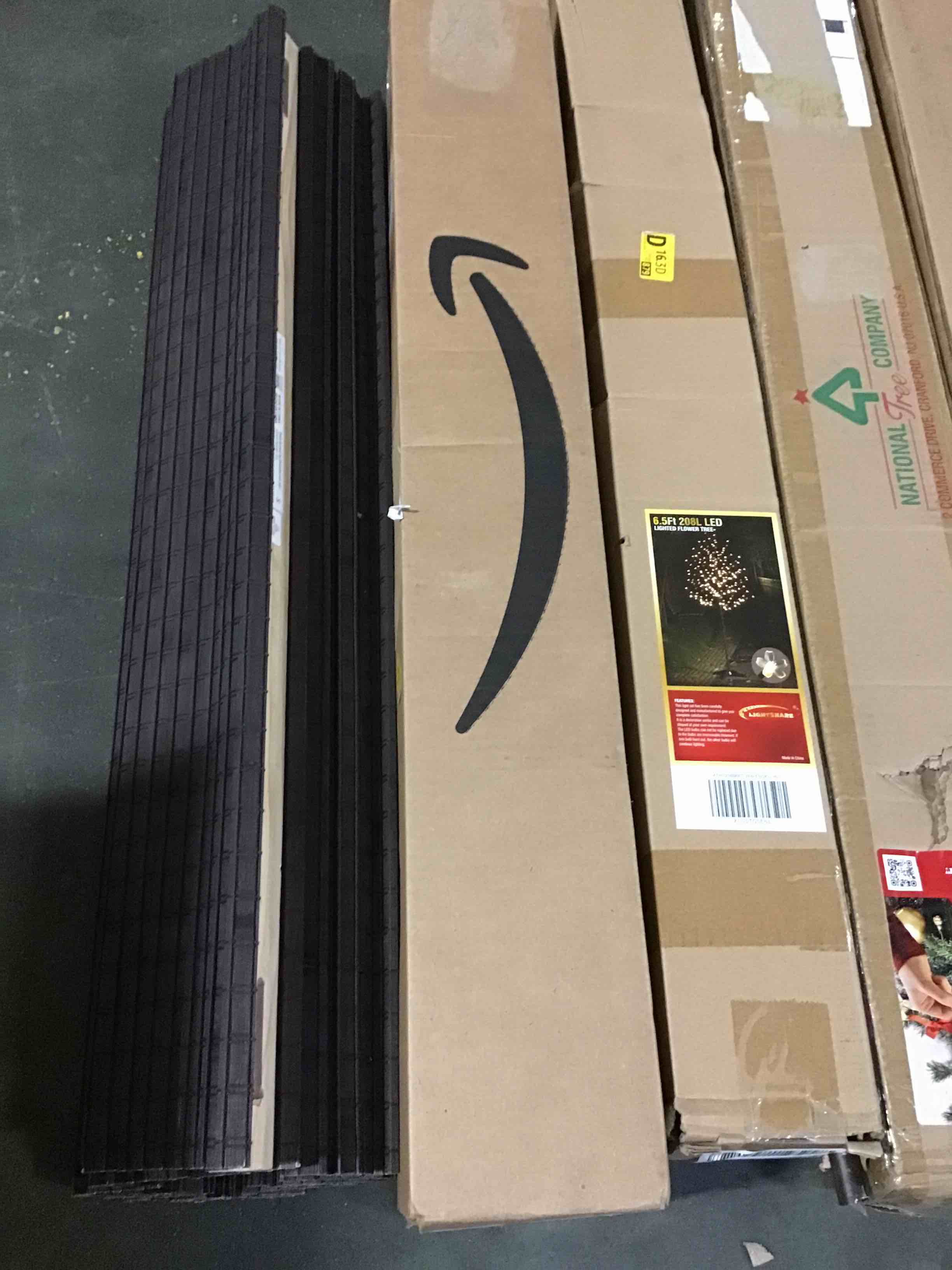 https://s3.amazonaws.com/lotting-images-prod/bidfta/BLU5490600_1700513973604.jpeg