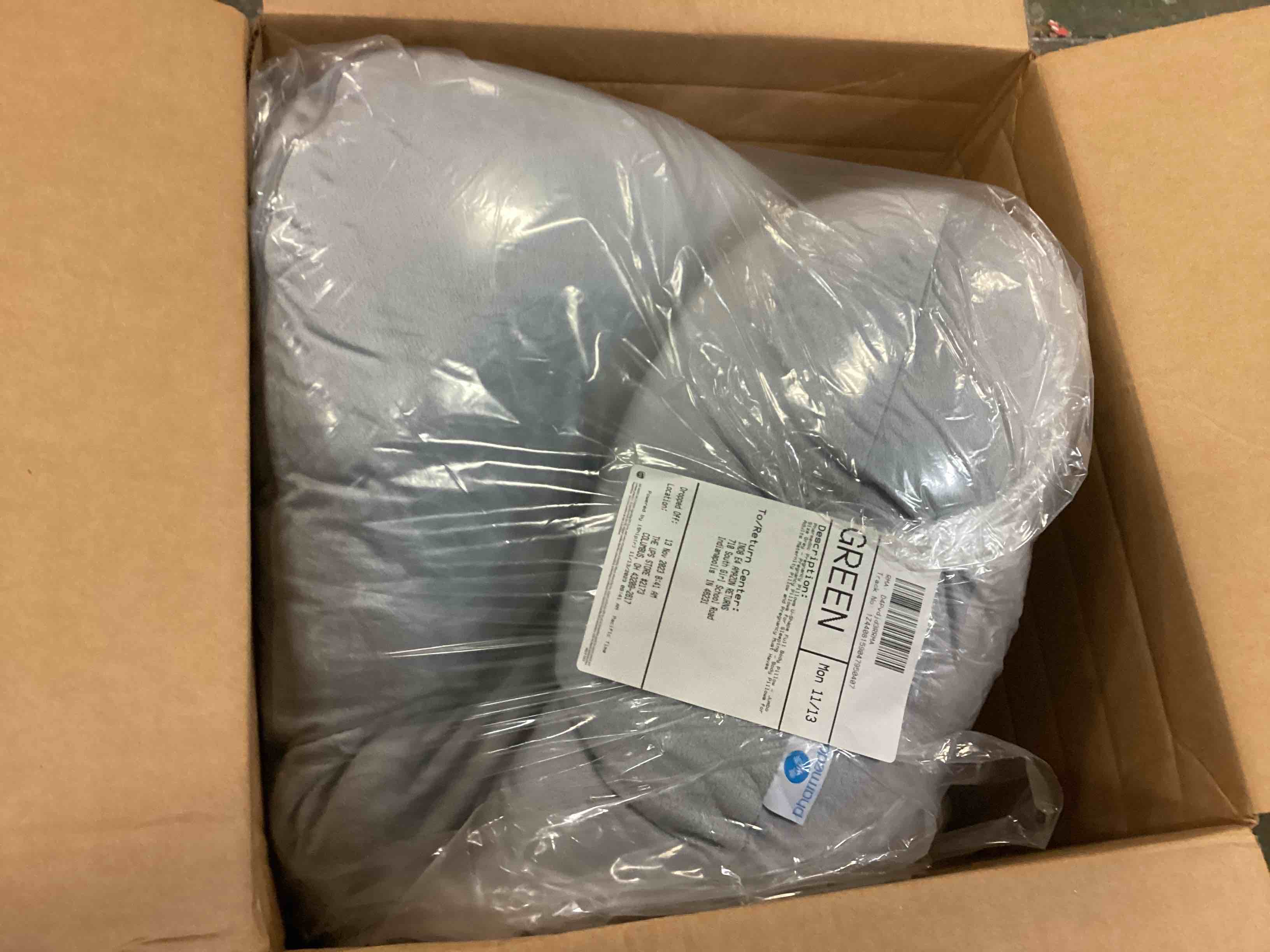 https://s3.amazonaws.com/lotting-images-prod/bidfta/BLU5491769_1701783002420.jpeg