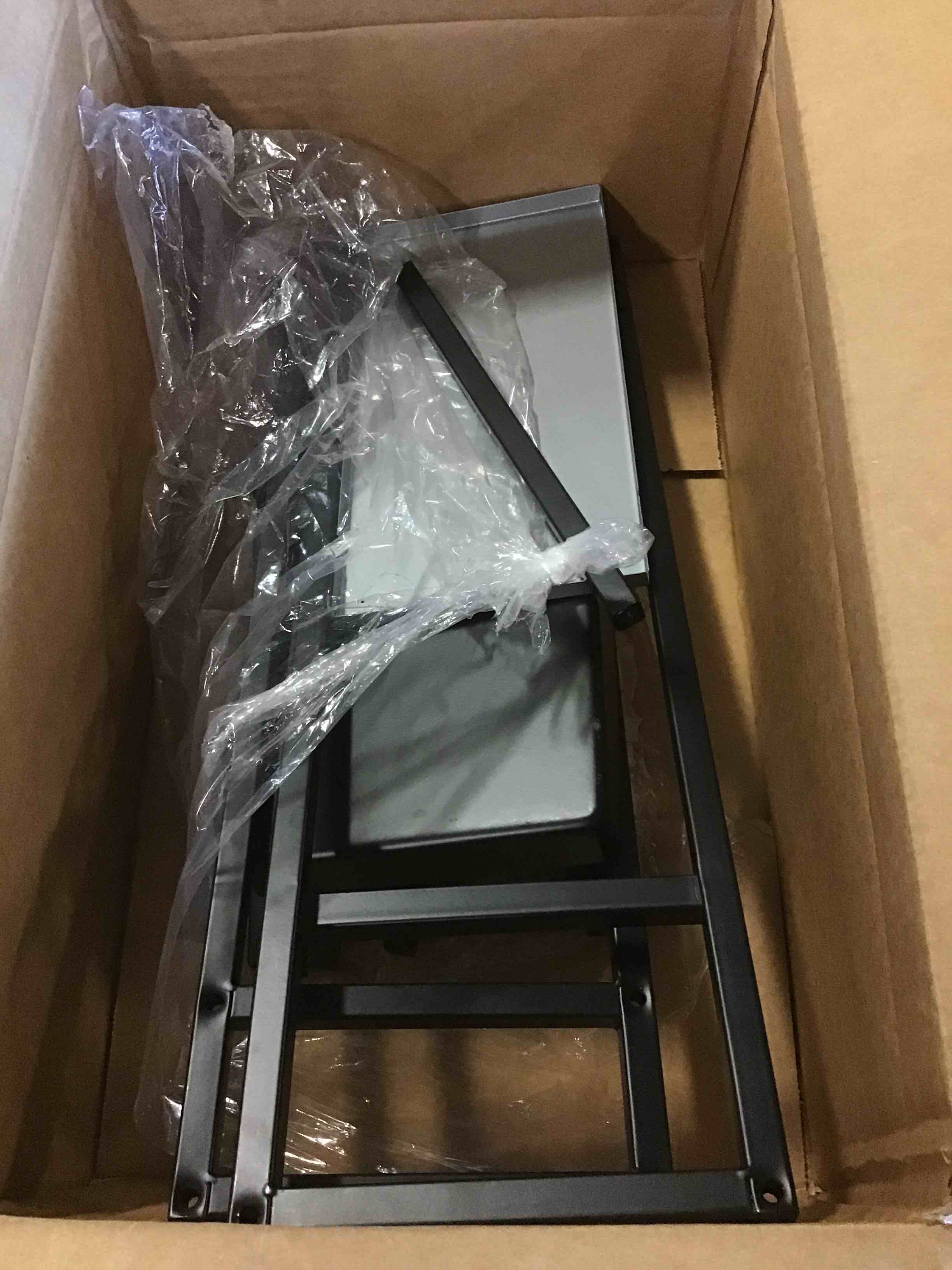 https://s3.amazonaws.com/lotting-images-prod/bidfta/BLU5494127_1703081401204.jpeg