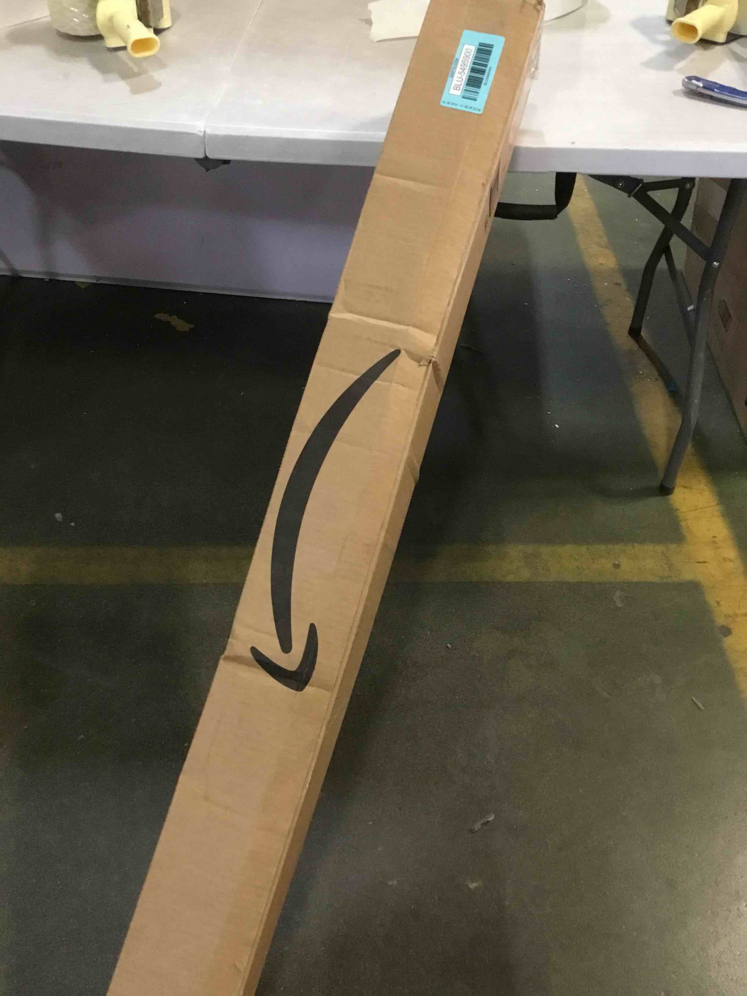https://s3.amazonaws.com/lotting-images-prod/bidfta/BLU5495900_1698244631124.jpeg