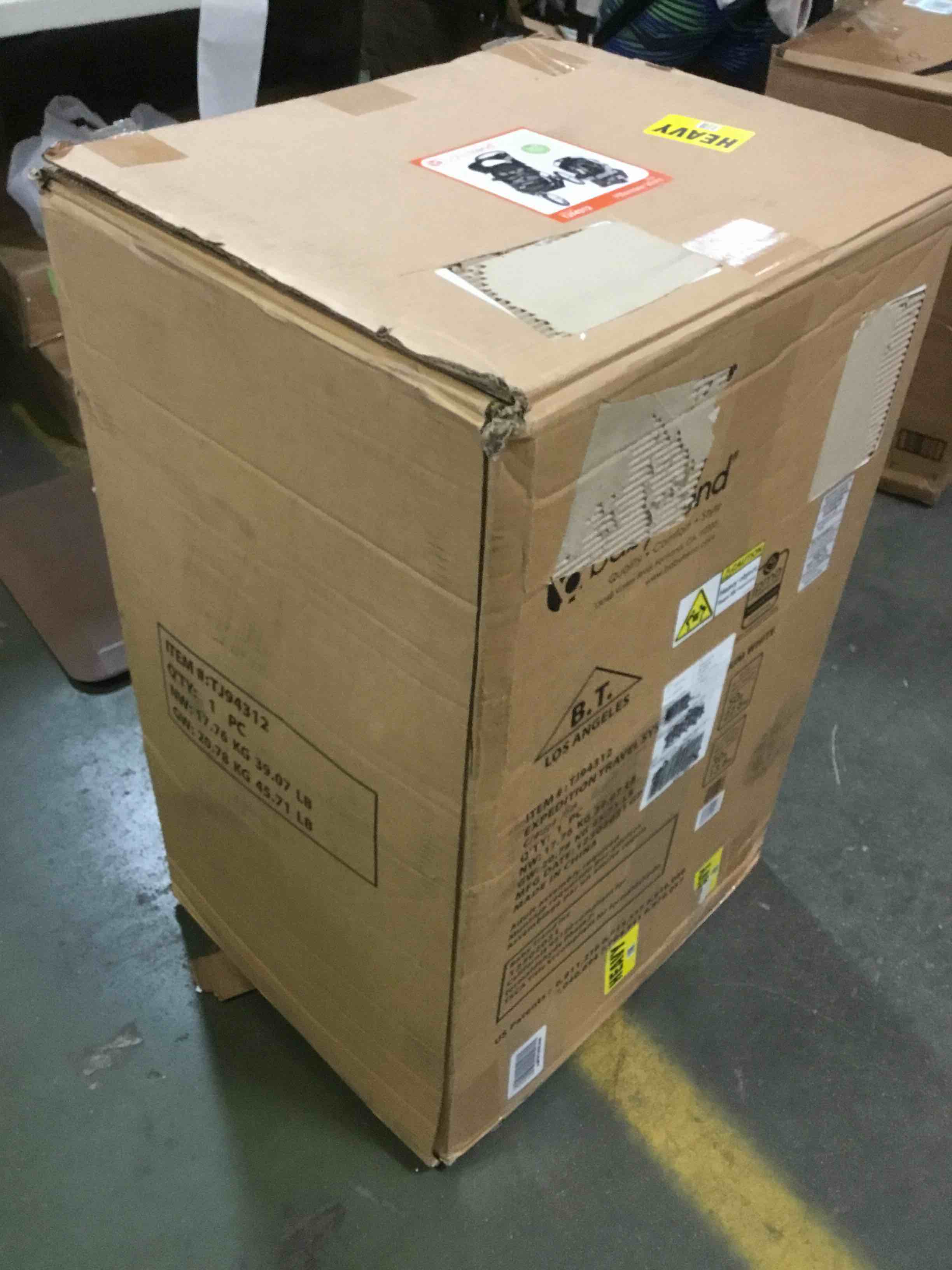 https://s3.amazonaws.com/lotting-images-prod/bidfta/BLU5496090_1698348050726.jpeg