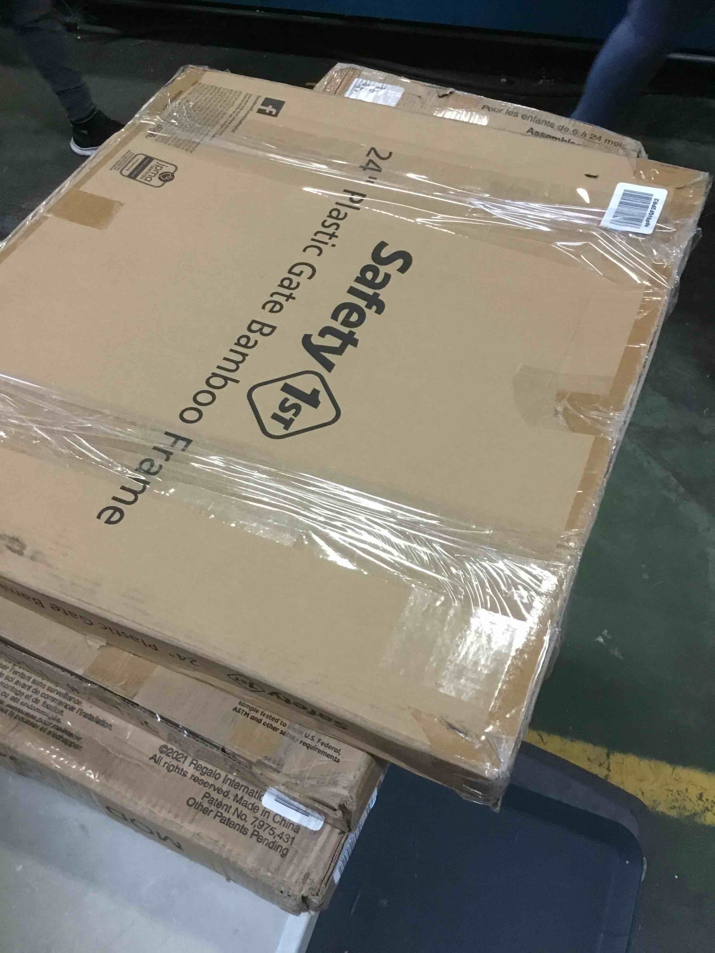 https://s3.amazonaws.com/lotting-images-prod/bidfta/BLU5496275_1698435370751.jpeg