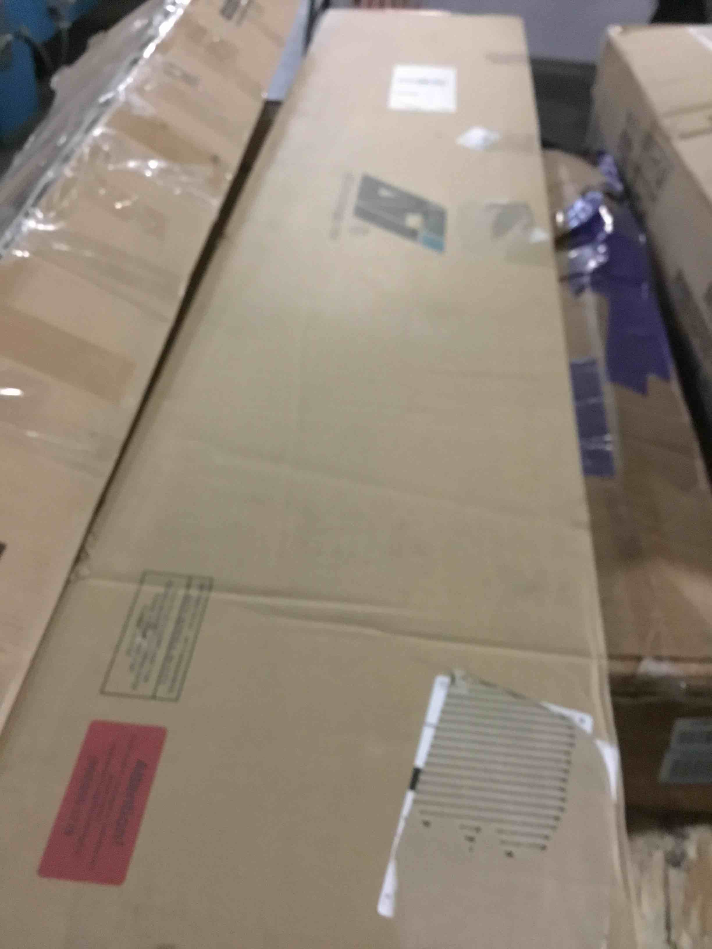 https://s3.amazonaws.com/lotting-images-prod/bidfta/BLU5499522_1697543515456.jpeg