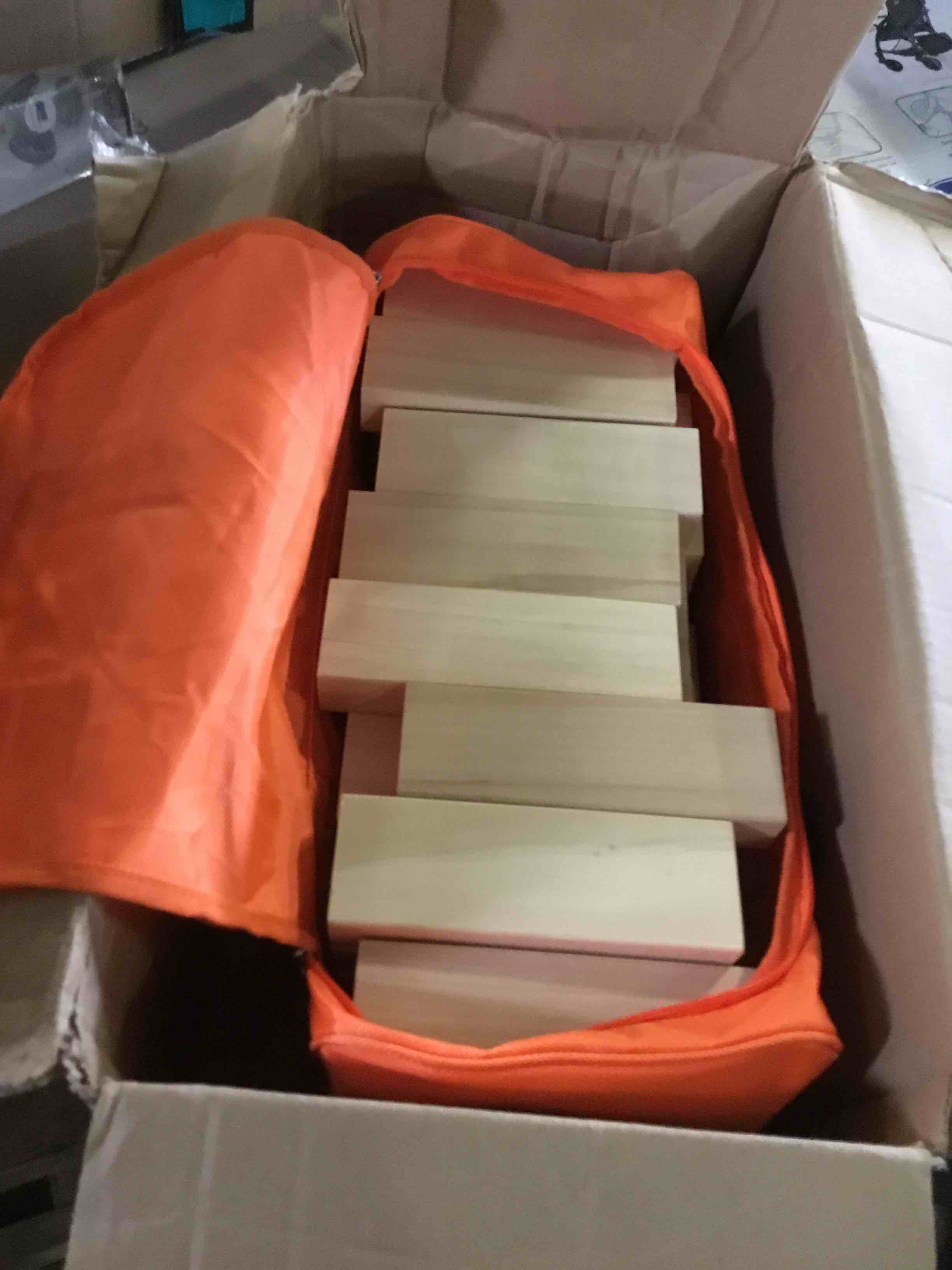 https://s3.amazonaws.com/lotting-images-prod/bidfta/BLU5499839_1697646126152.jpeg