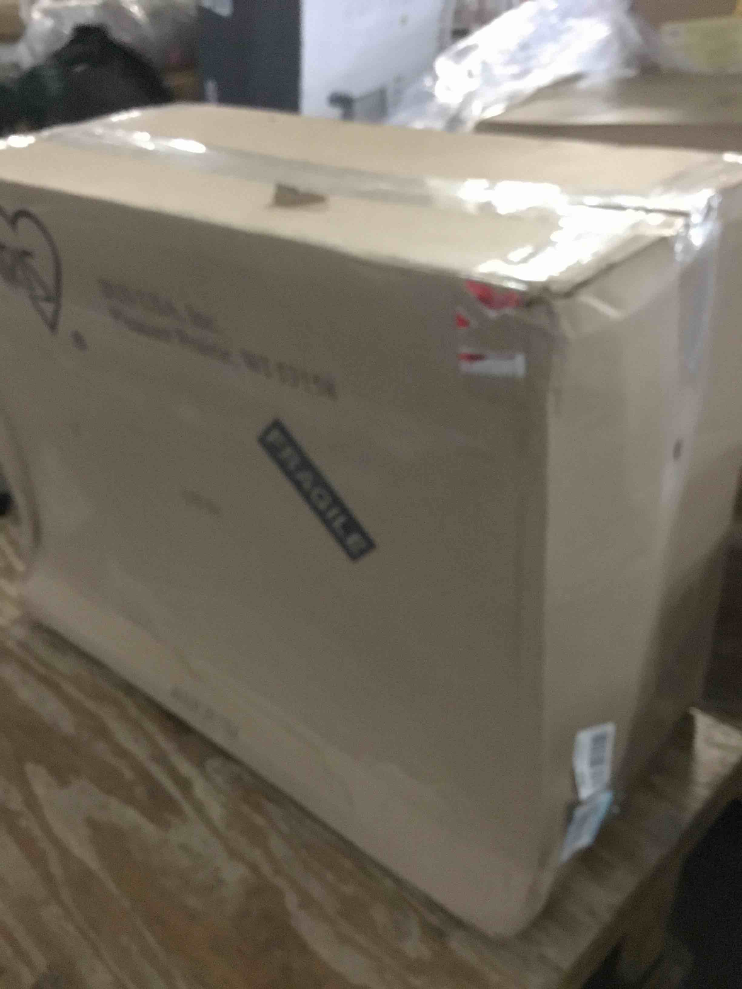 https://s3.amazonaws.com/lotting-images-prod/bidfta/BLU5500105_1698151108529.jpeg