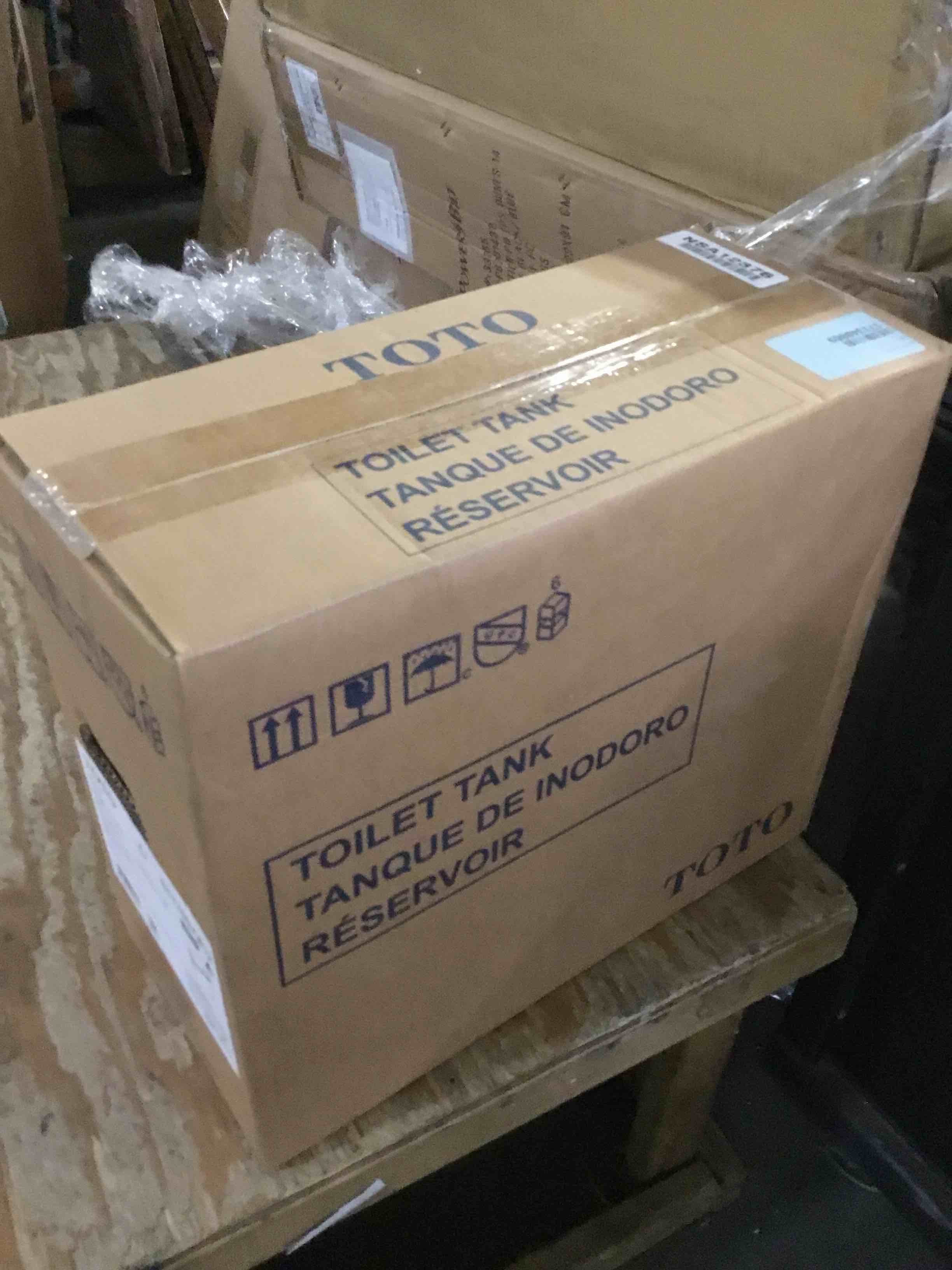 https://s3.amazonaws.com/lotting-images-prod/bidfta/BLU5500386_1698250806909.jpeg