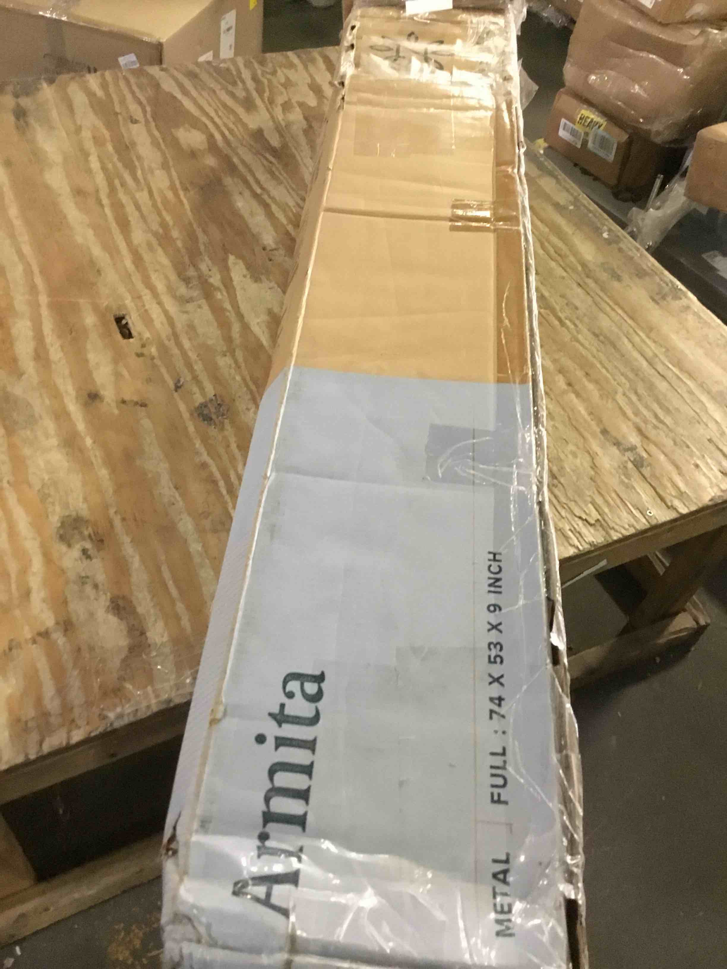 https://s3.amazonaws.com/lotting-images-prod/bidfta/BLU5500430_1698259581647.jpeg