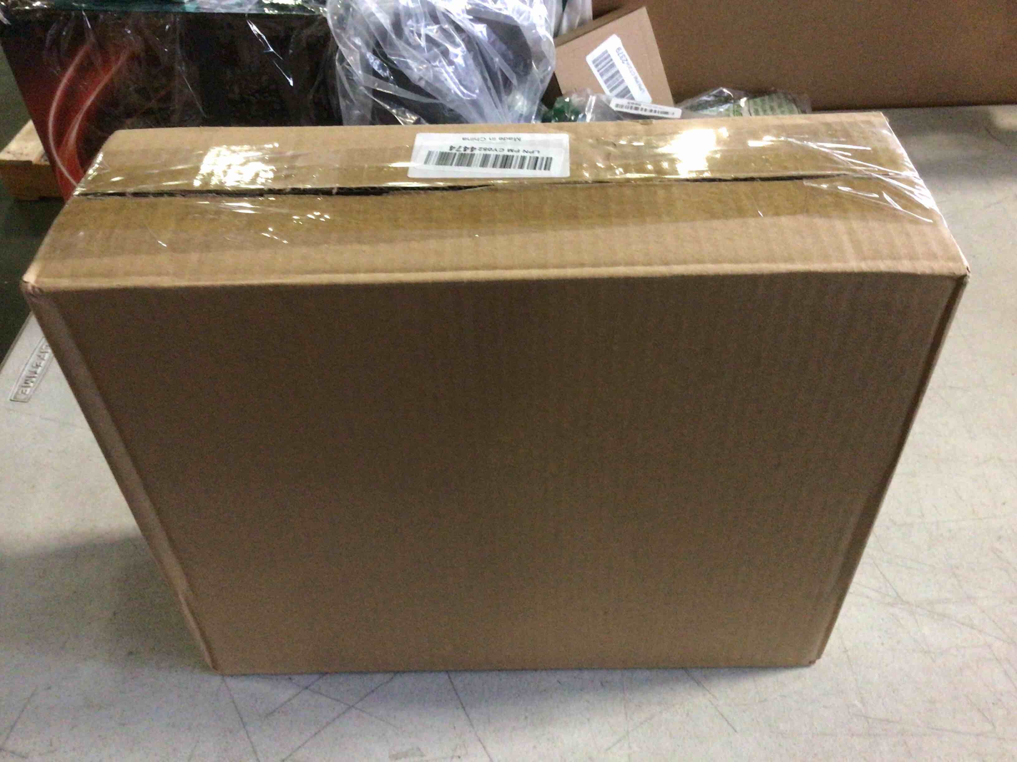 https://s3.amazonaws.com/lotting-images-prod/bidfta/BLU5503323_1701095335447.jpeg