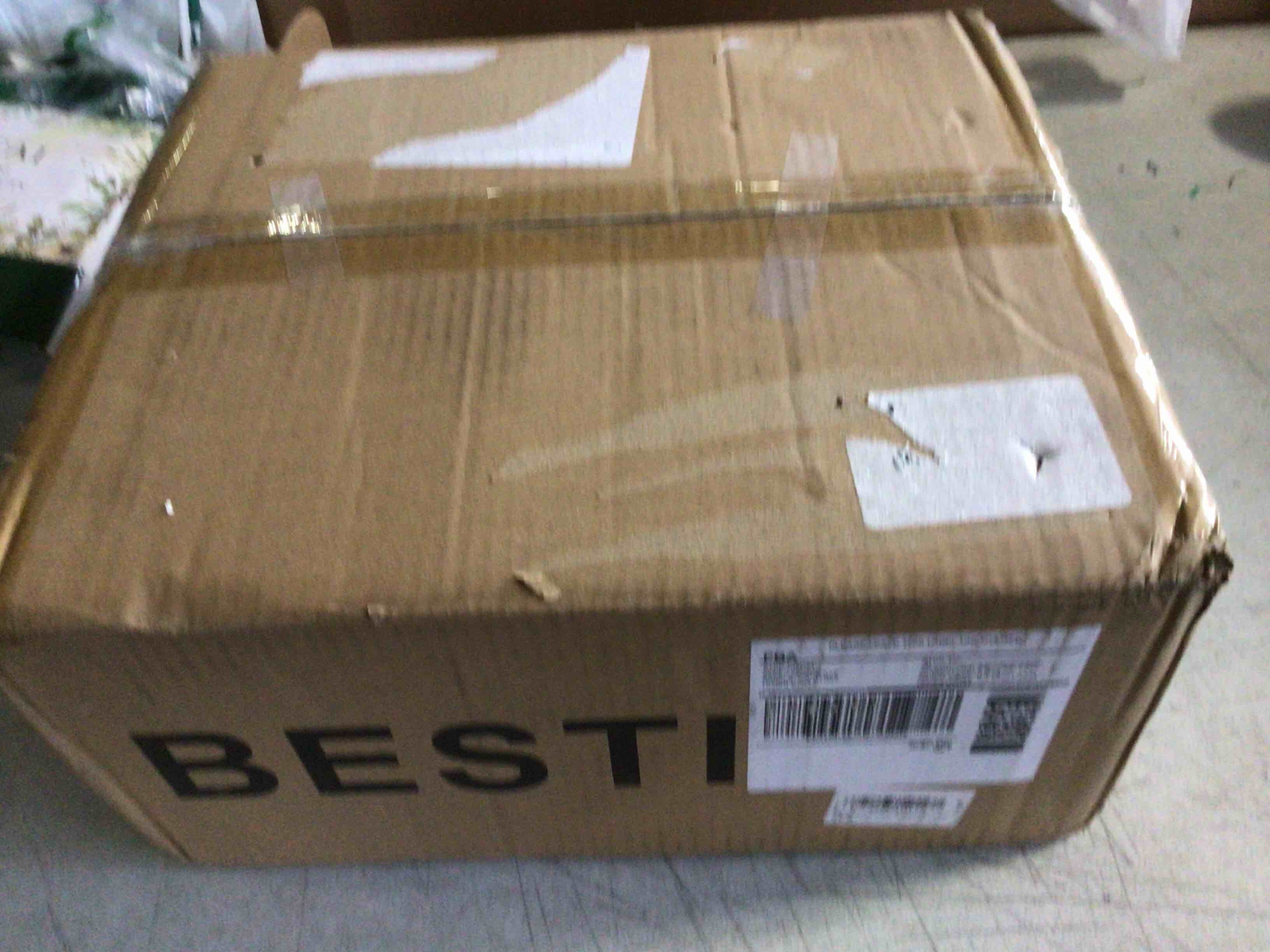 https://s3.amazonaws.com/lotting-images-prod/bidfta/BLU5503676_1701118288597.jpeg
