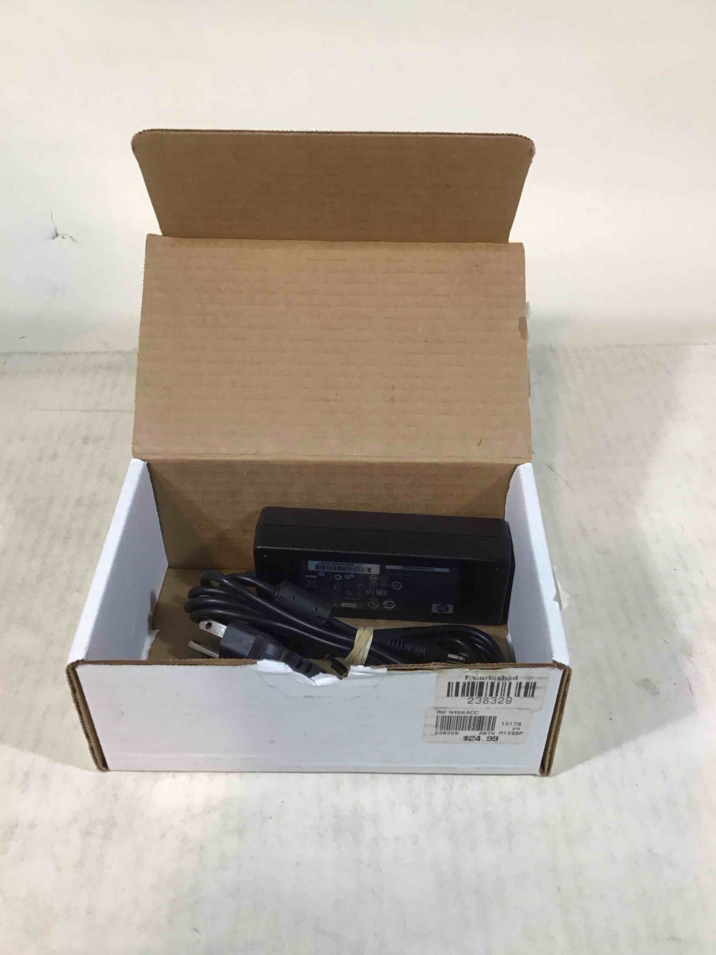 Condition photo showing Good Condition for Original Hp 90W laptop Adapter