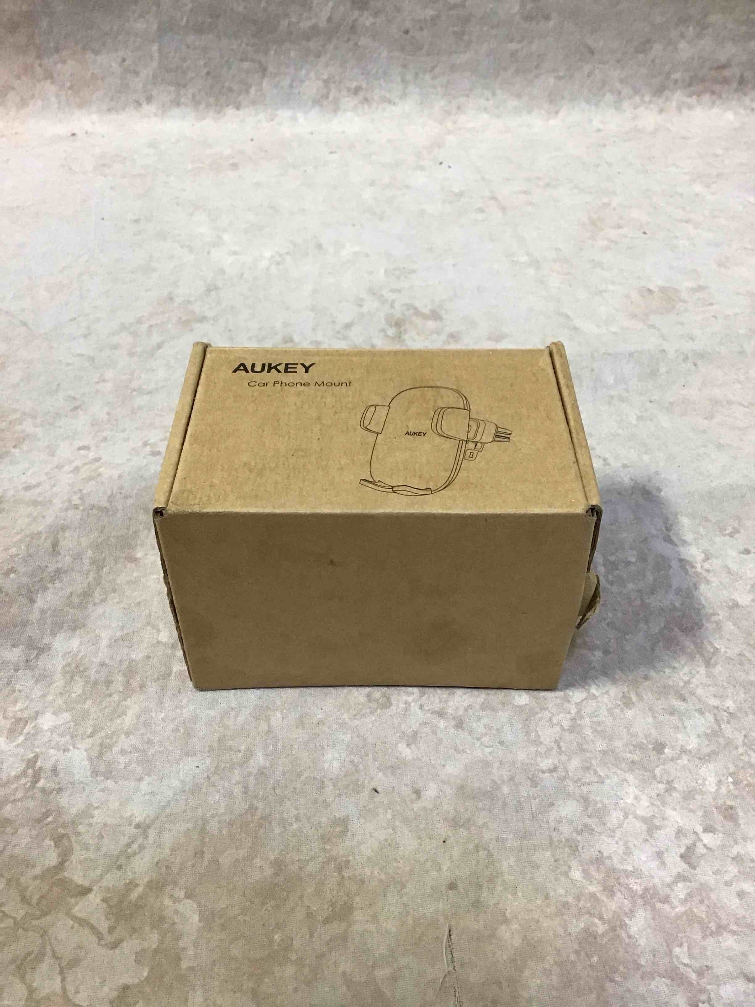 aukey car phone mount