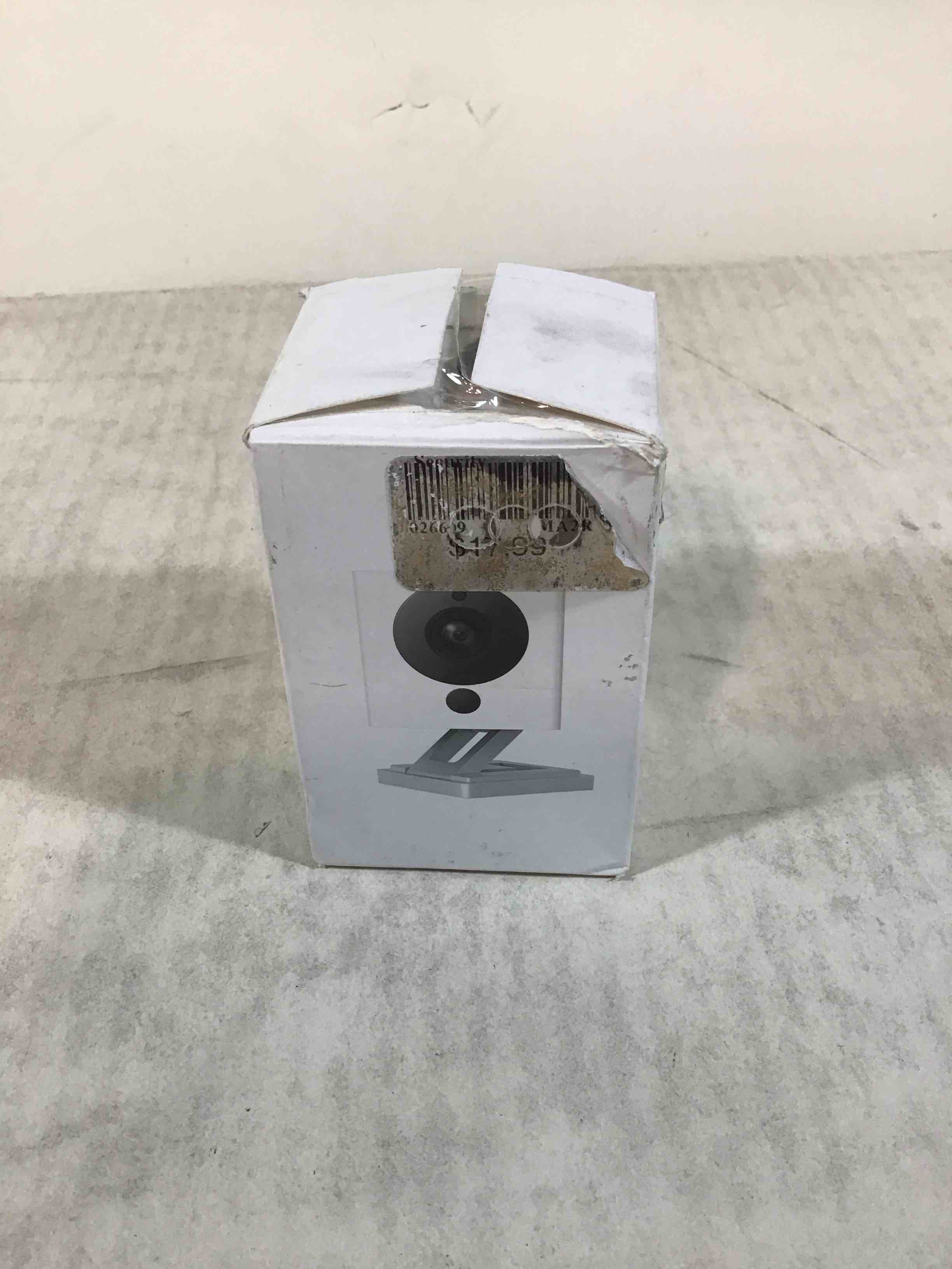 Condition photo showing Good Condition for Wyze Cam