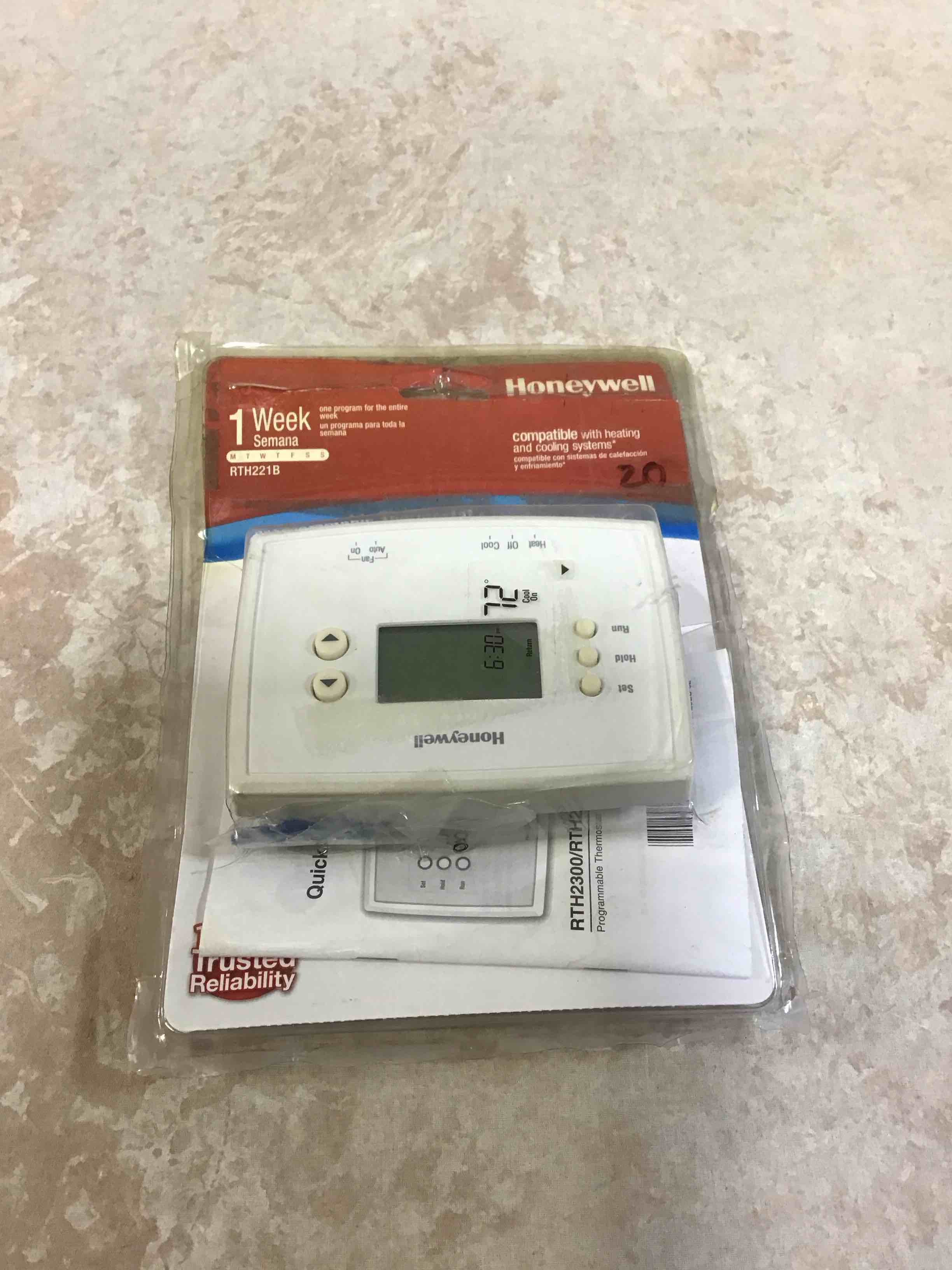 Condition photo showing Good Condition for Honeywell Thermostat