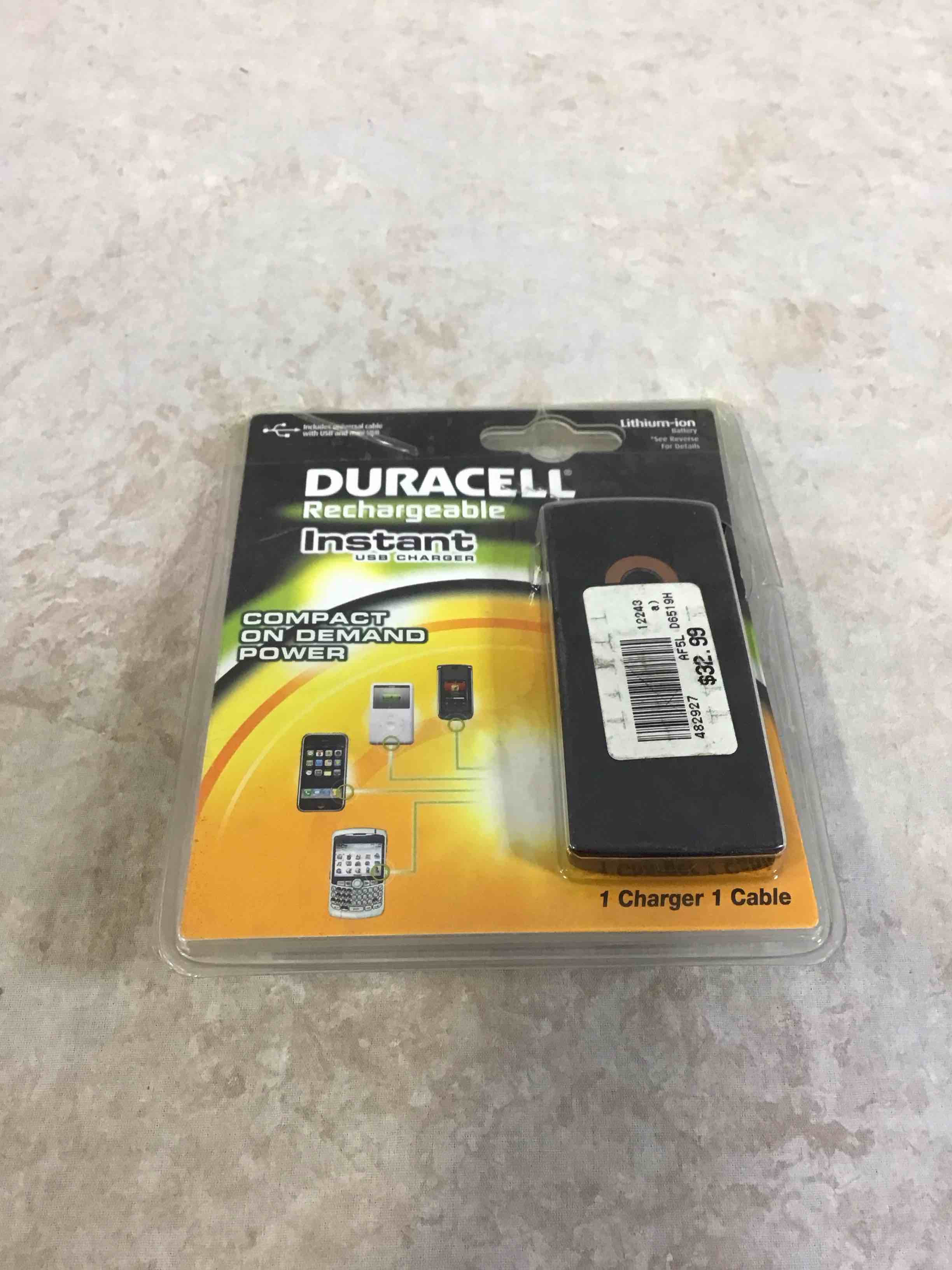 Condition photo showing item condition for Duracell Instant USB Charger/Includes Universal Cable with USB & mini USB, 1 Count