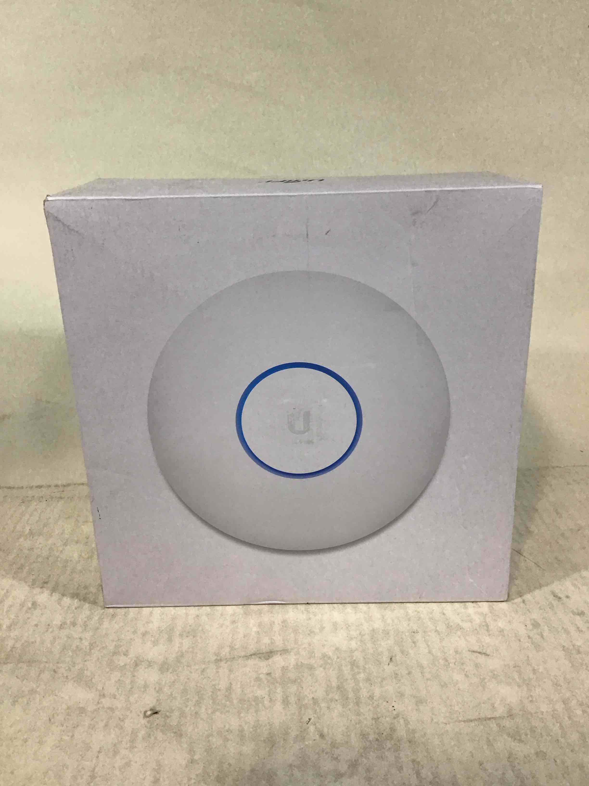 ubiquiti unifi ac hd 802.11ac wave 2 enterprise wi-fi access point