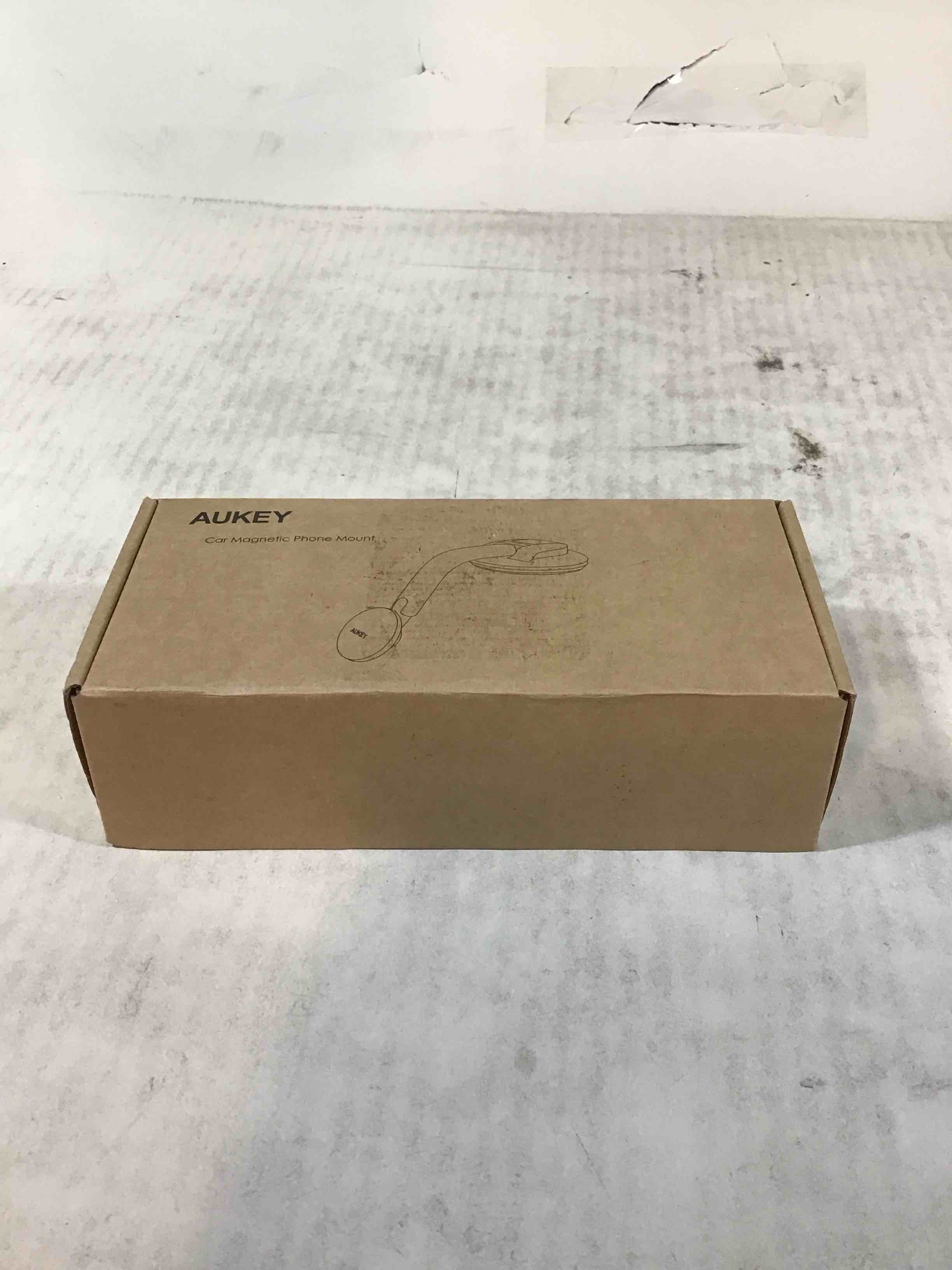 car magnetic phone mount