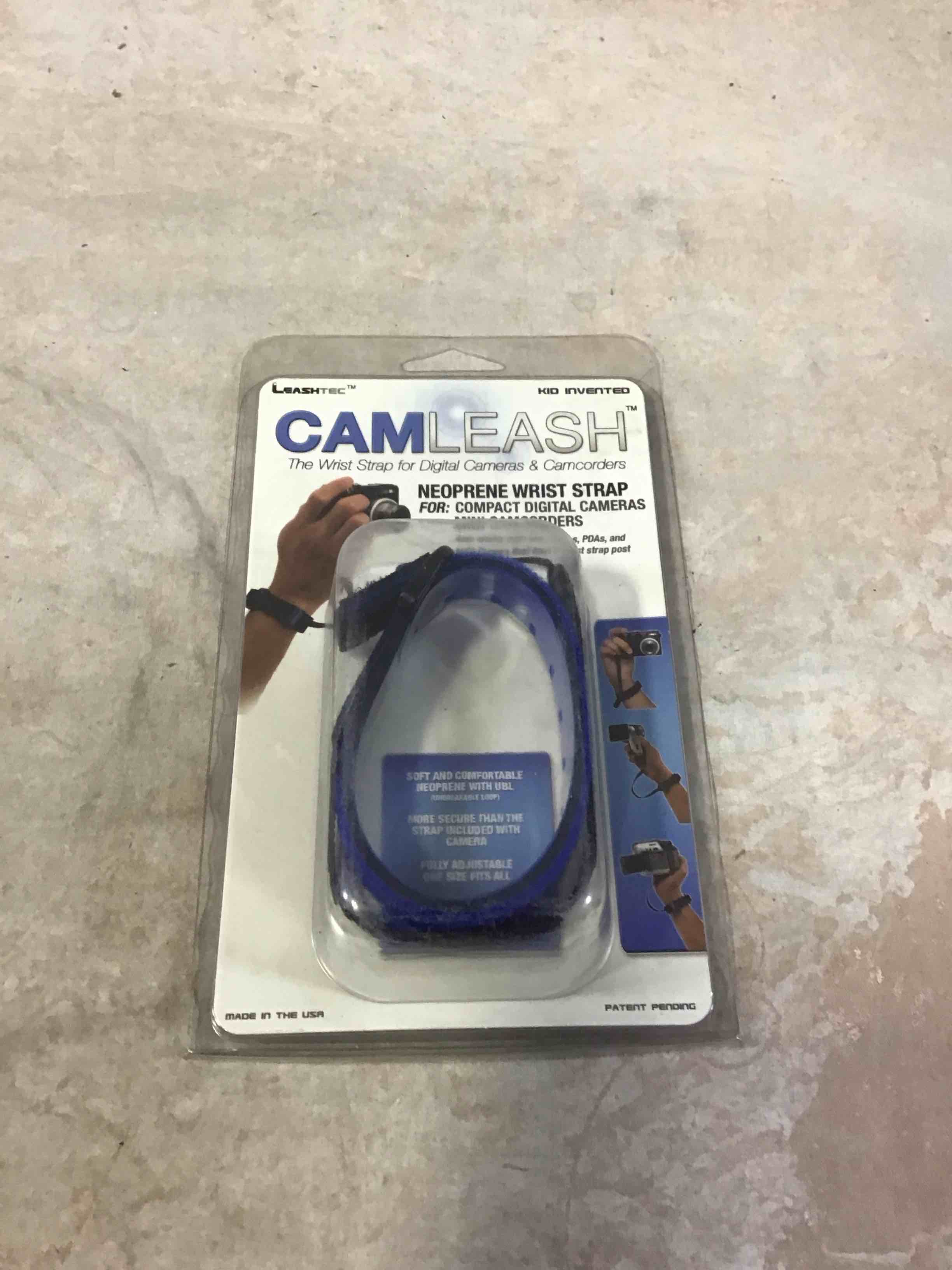Condition photo showing Good Condition for leashtec camleash, secure wrist strap for compact digital cameras - black