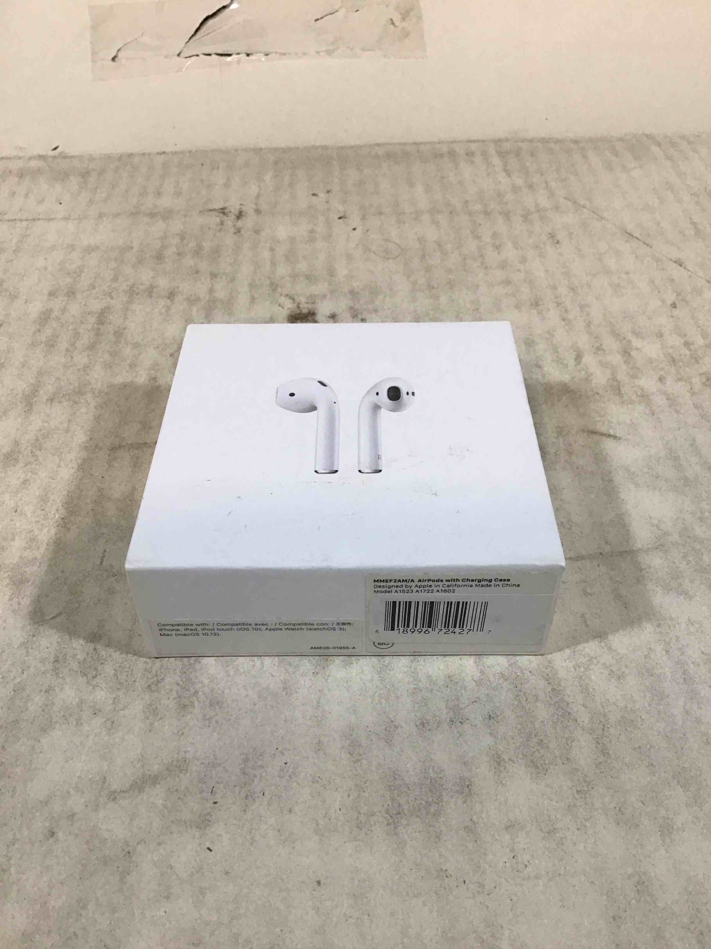 Apple AirPods 