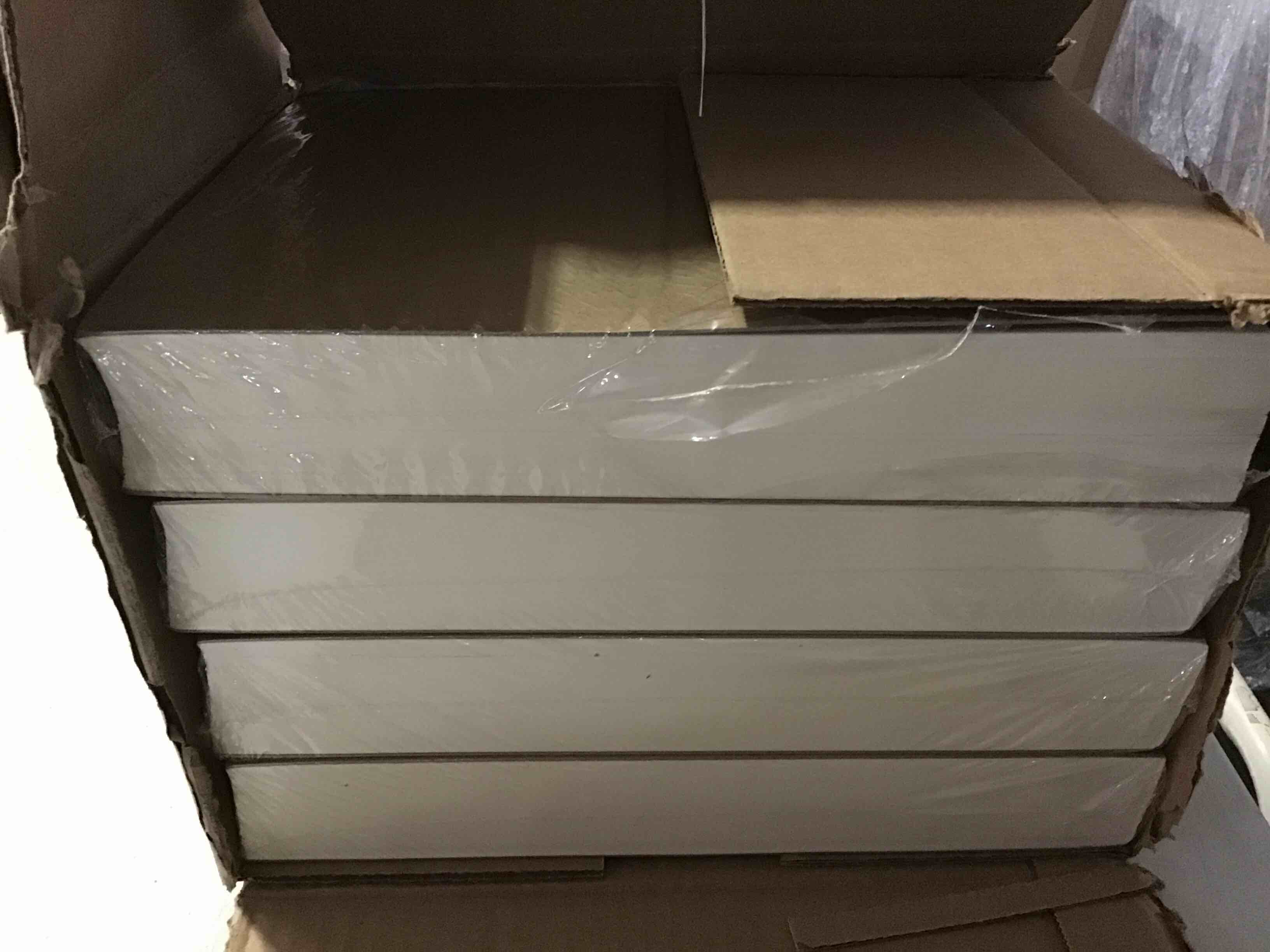 https://s3.amazonaws.com/lotting-images-prod/bidfta/BLU5506199_1701356097437.jpeg