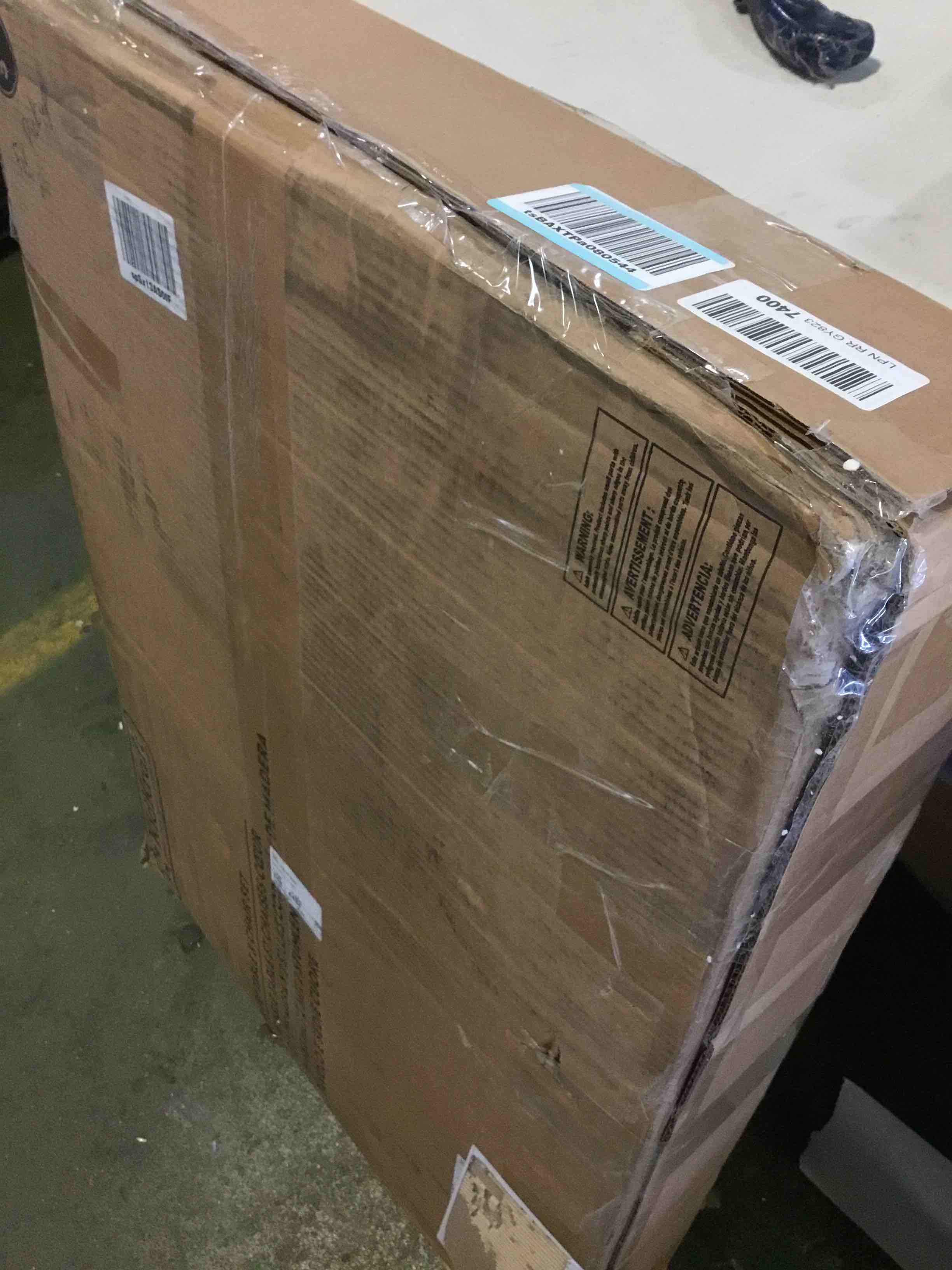 https://s3.amazonaws.com/lotting-images-prod/bidfta/BLU5507089_1699377970880.jpeg