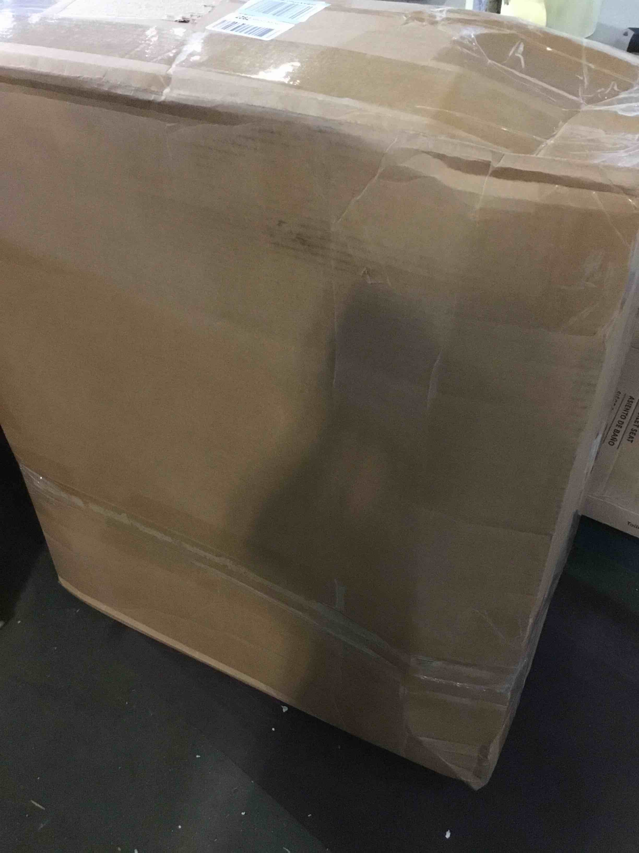 https://s3.amazonaws.com/lotting-images-prod/bidfta/BLU5507325_1699477834594.jpeg