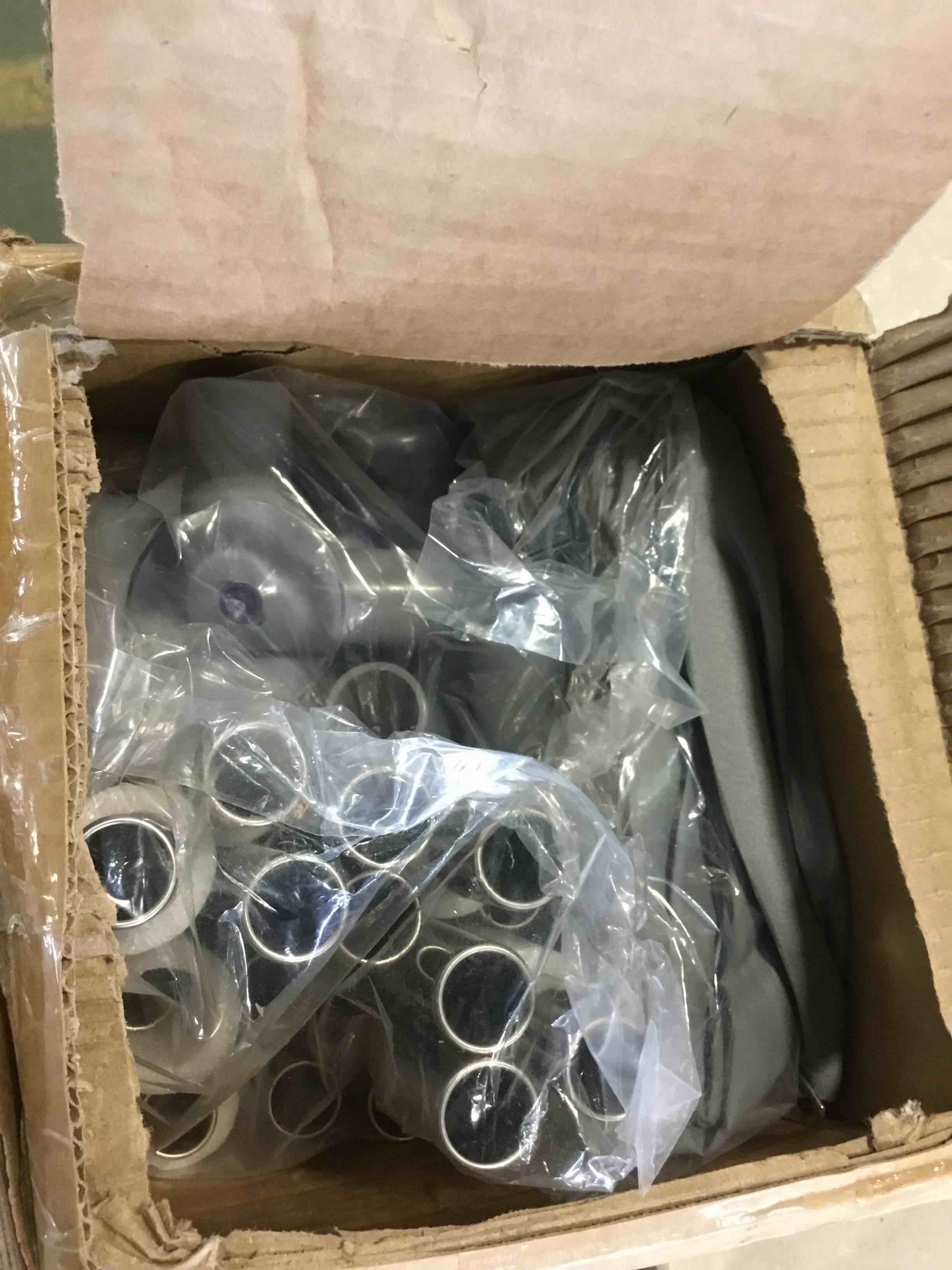 https://s3.amazonaws.com/lotting-images-prod/bidfta/BLU5507449_1699563003234.jpeg