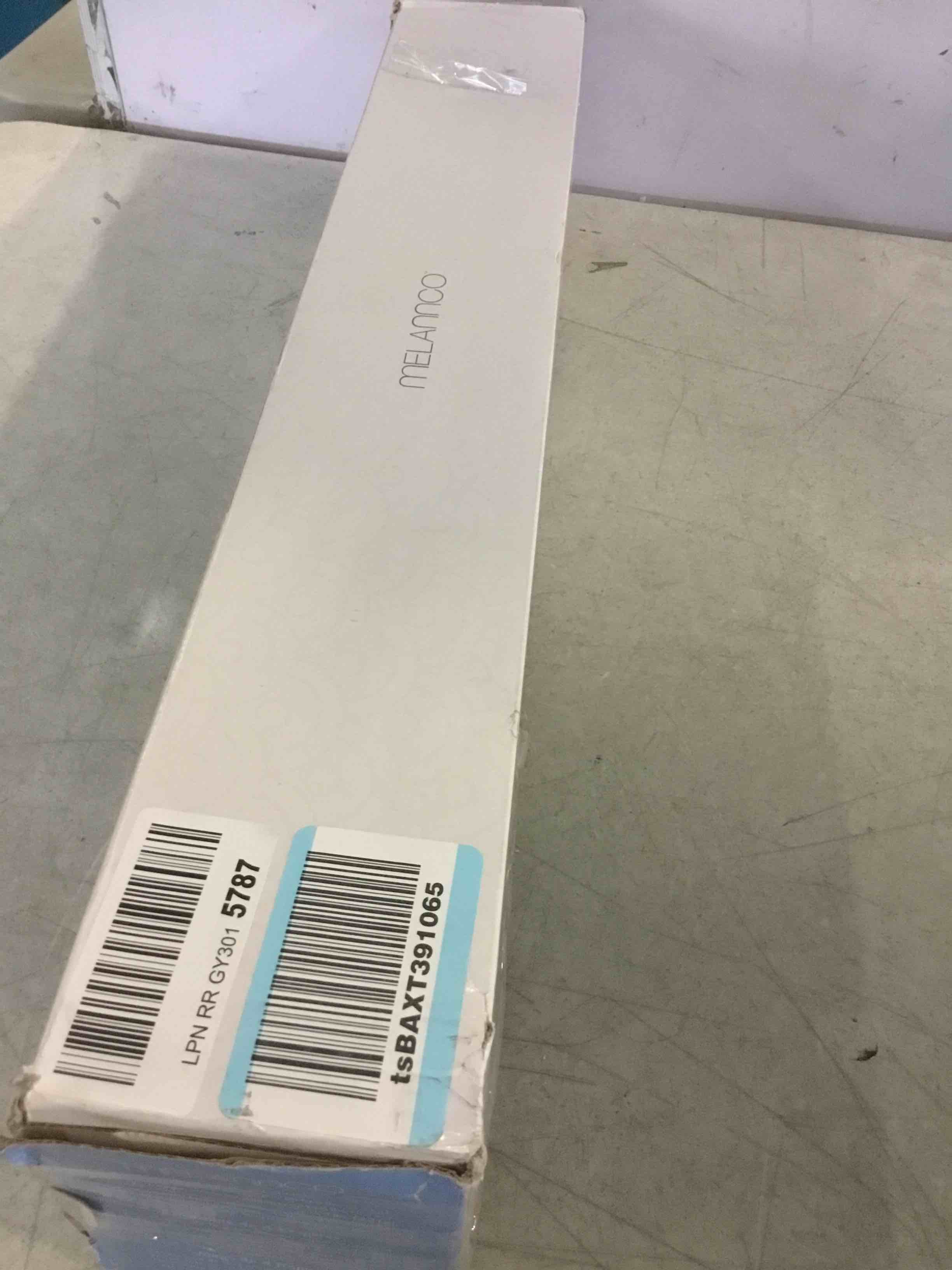 https://s3.amazonaws.com/lotting-images-prod/bidfta/BLU5507658_1699909642066.jpeg
