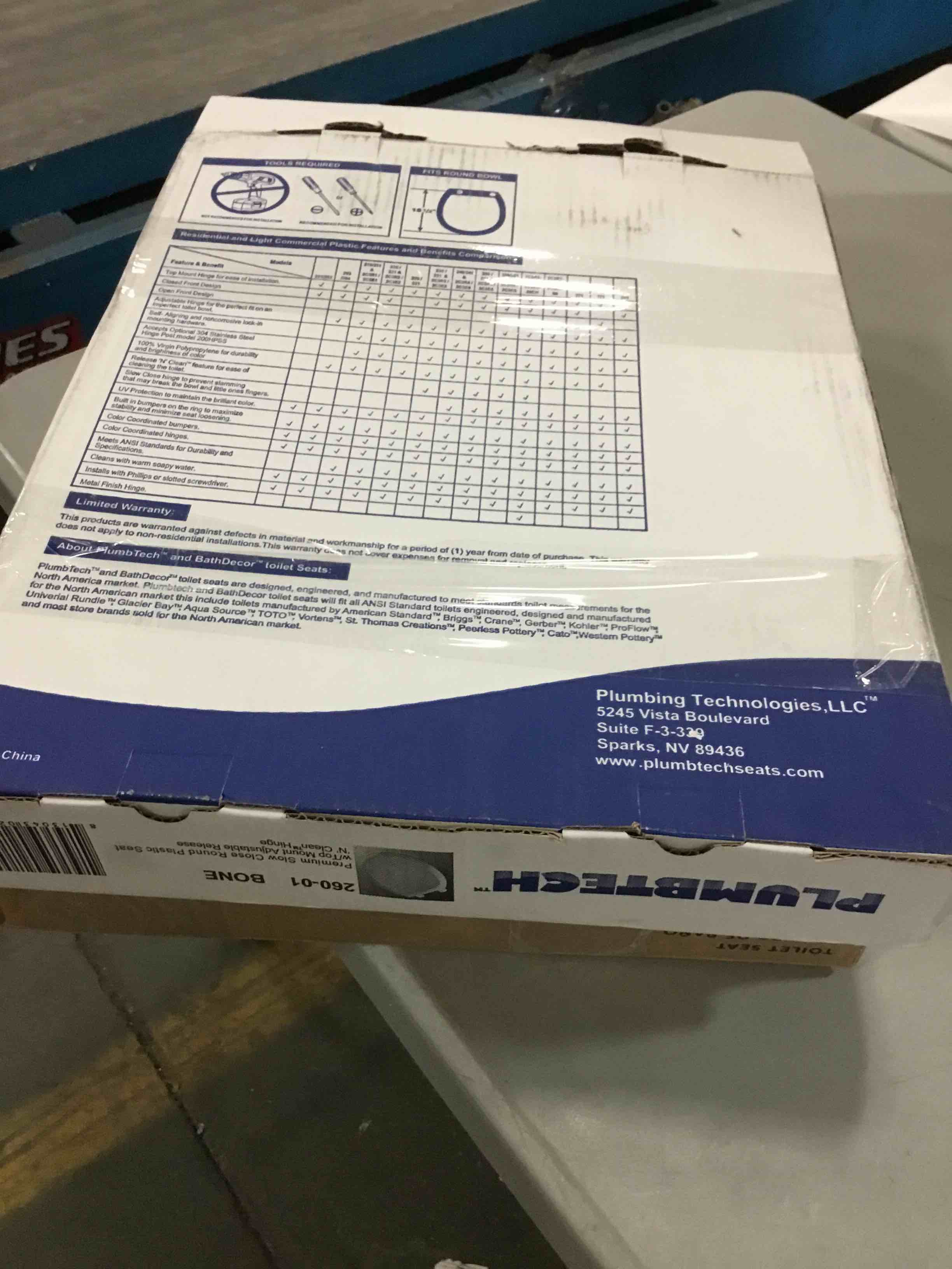 https://s3.amazonaws.com/lotting-images-prod/bidfta/BLU5507703_1699970862186.jpeg