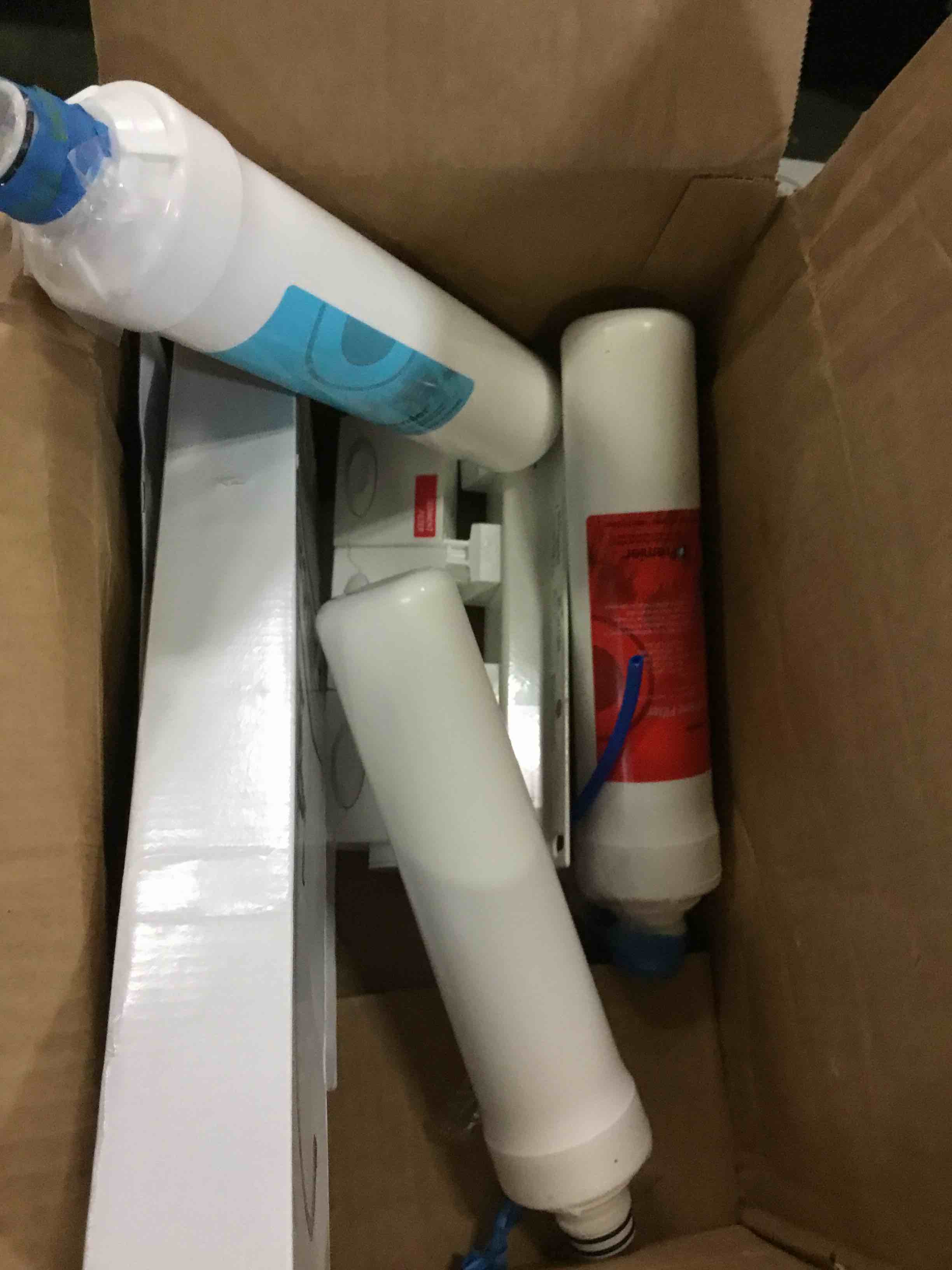 https://s3.amazonaws.com/lotting-images-prod/bidfta/BLU5507978_1700072018578.jpeg
