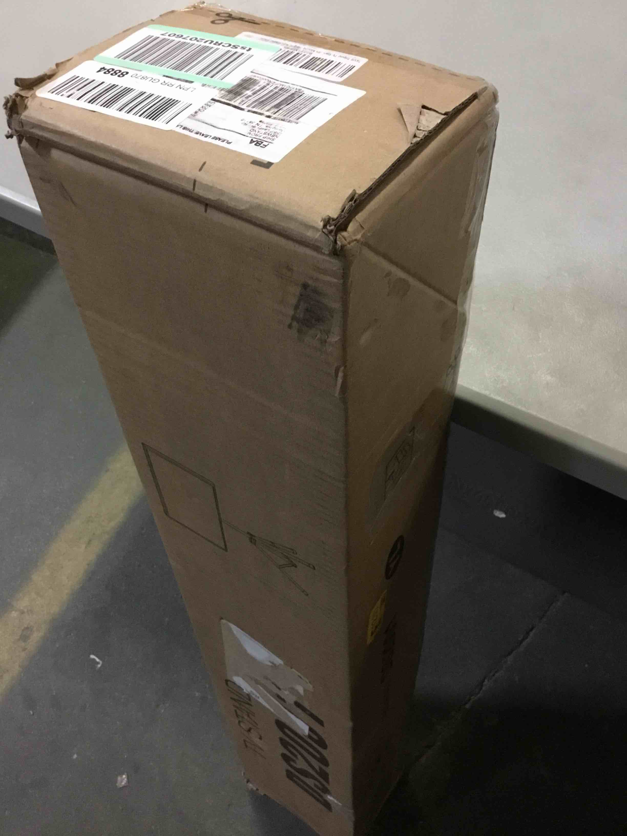https://s3.amazonaws.com/lotting-images-prod/bidfta/BLU5508279_1700226981693.jpeg