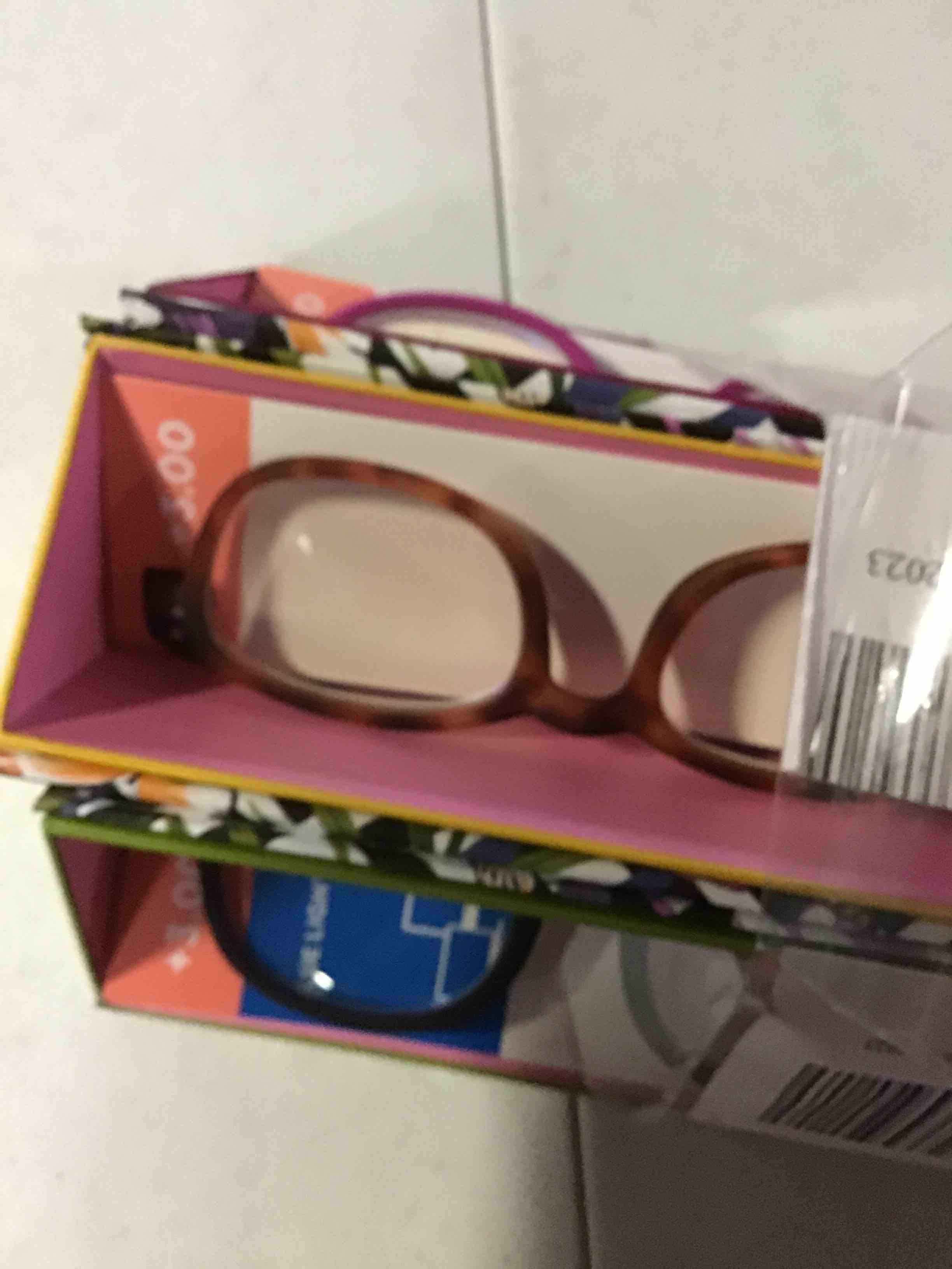 https://s3.amazonaws.com/lotting-images-prod/bidfta/BLU5509372_1700168727635.jpeg